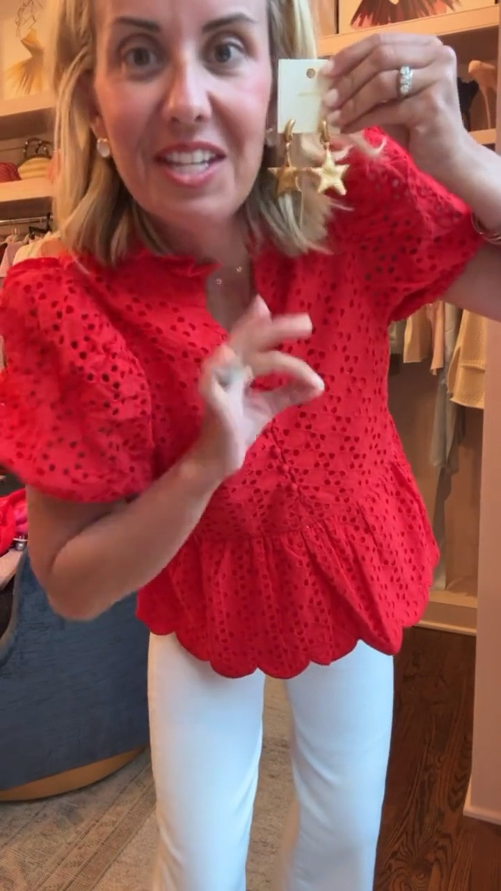 Love this top so much and it’s so flattering! Paired with my fave white jeans. I’m in small top, 0 jeans (size down) and 8.5 sandal (size up 1/2).

Code mixandmatch20 for 20% off ALL regular & sale priced clothing at The Willow Tree until 6/27 at midnight.

#LTKdayinmylife #LTKOver40 #LTKmomlife