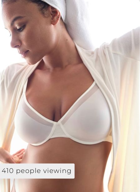 The best bra is on sale! Seriously my friend and I both have this bra and we’re saying how it’s our new favorite. It isn’t a push-up but it makes the girls look great with no added bulk! #bra

#LTKbeauty #LTKcurves #LTKmidsize