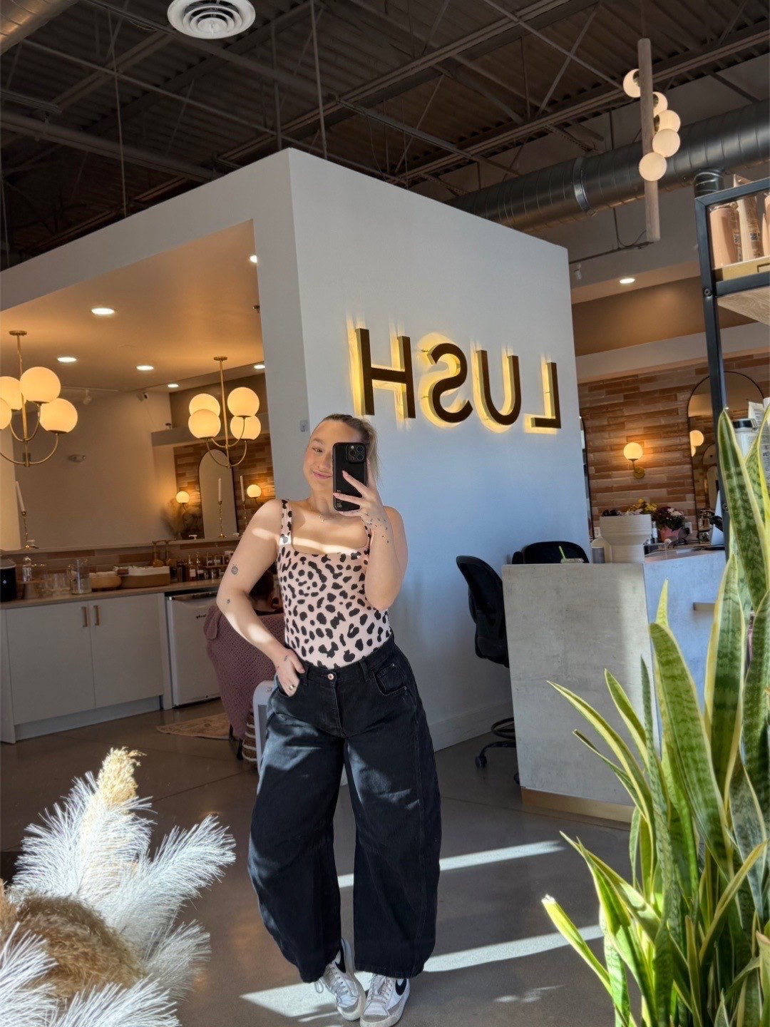 HAIRSTYLIST OOTD!
leopard bodysuit & barrel jeans!  

#LTKStyleTip #LTKWorkwear #LTKPetite