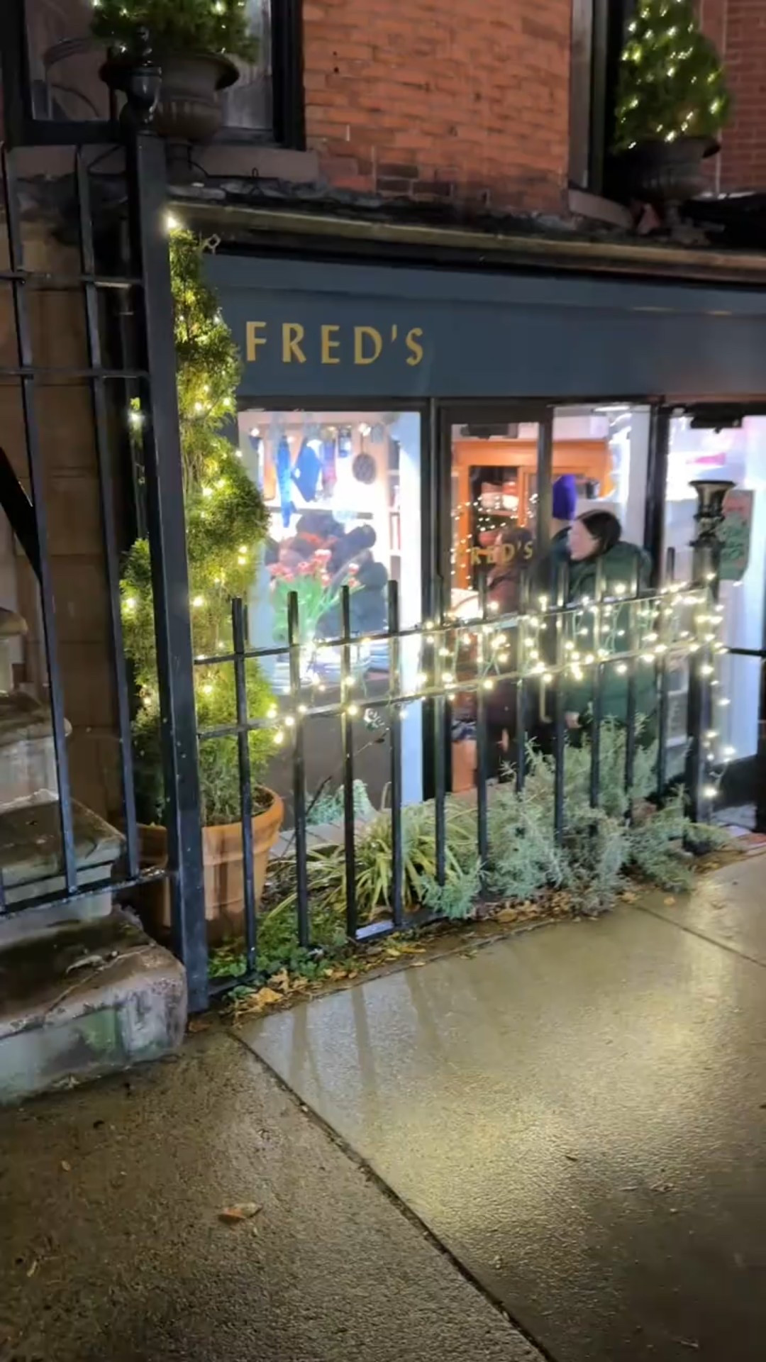 If this time of year is difficult for you I see you ❤️‍🩹

#LTKstorytime #LTKSeasonal #LTKHoliday