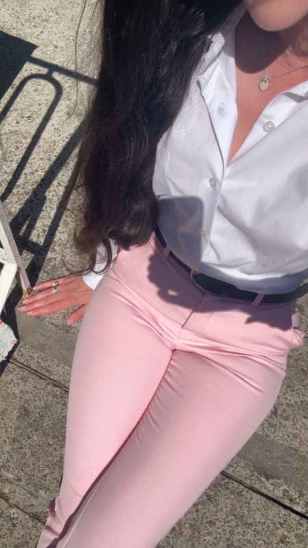 Pink pants 


#LTKworkwear #LTKmodest #LTKstyletip