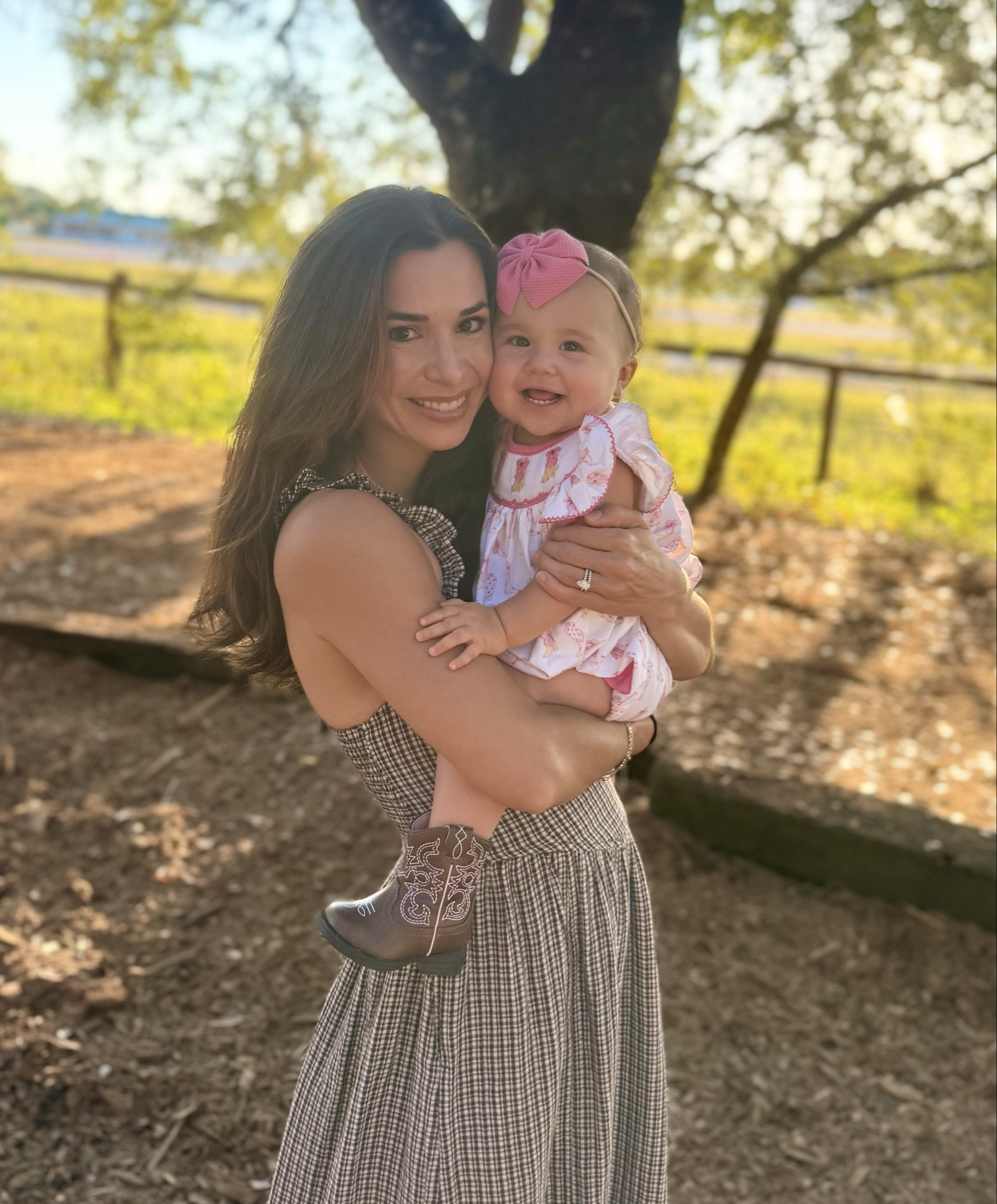 The cutest (and most affordable) baby girl cowboy boots you ever did see 🎀

#LTKBaby #LTKmomlife
