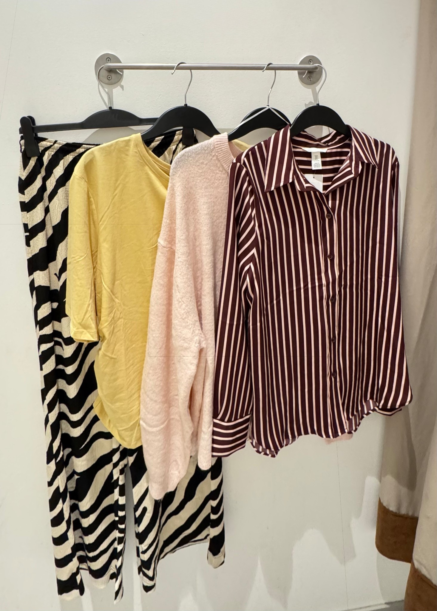 H&M sale ending soon! 

Stripes, animals prints (zebra, leopard)
Yellow shirt, pink sweaters, stripes shirts

#LTKgrwm #LTKootd #LTKFestival