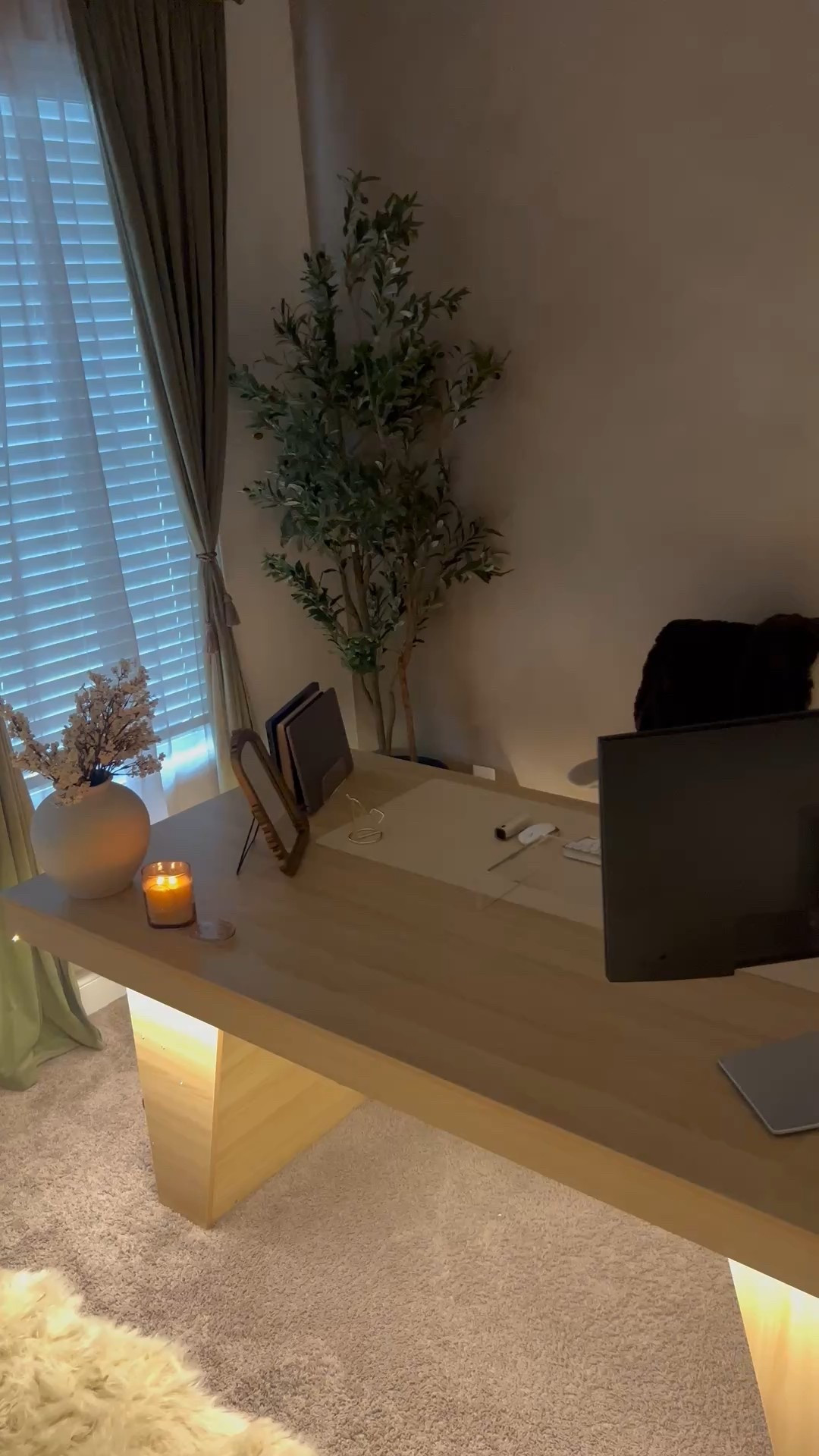 wfh desk! #office #officedesk

#LTKHome