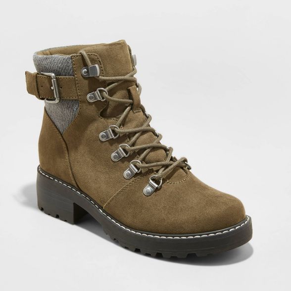 Women's Kelly Lace-Up Hiking Boots - Universal Thread™ | Target