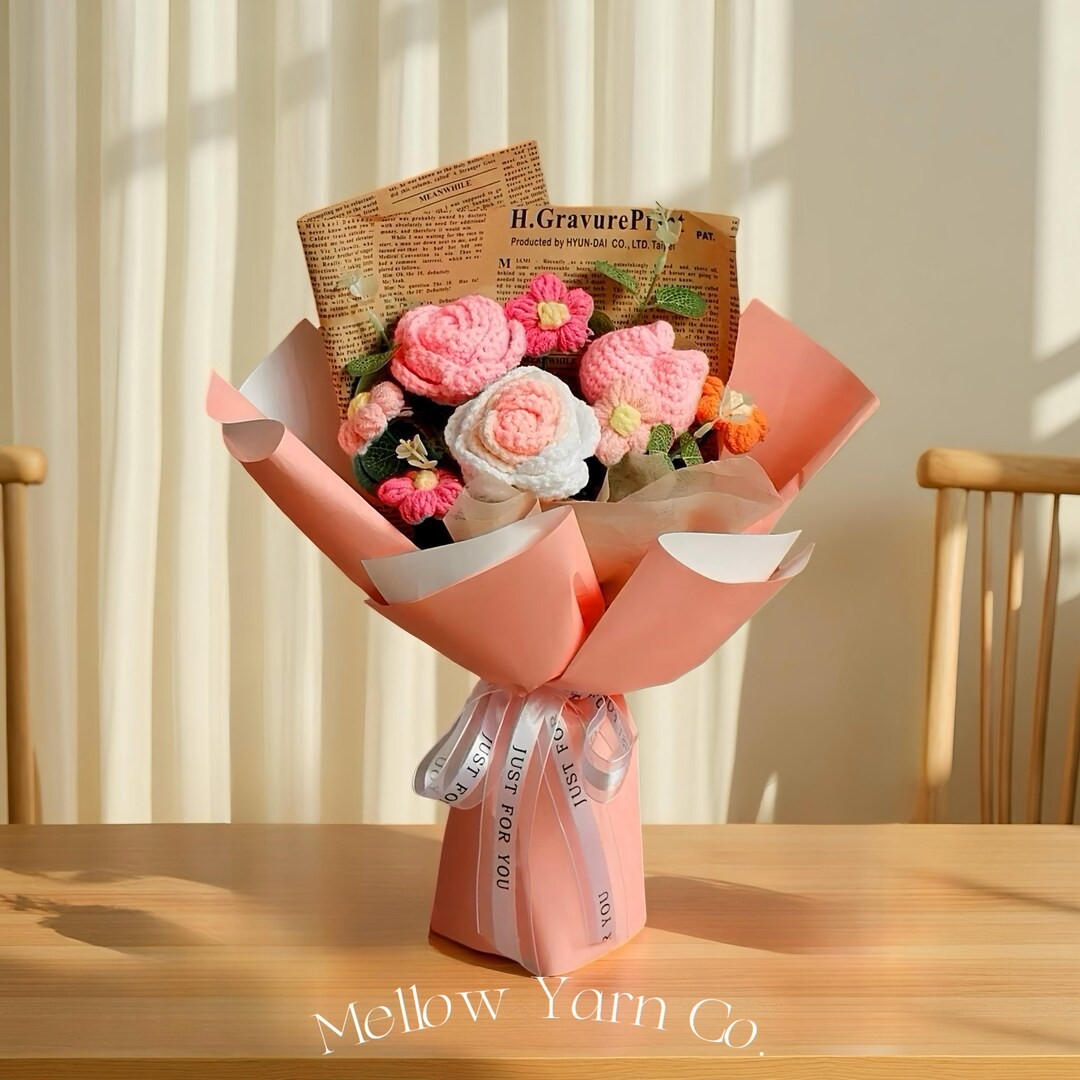 Crochet Rose Bouquet,knitted Floral Gift for Her,eternal Flower Arrangement,home & Wedding Decor,... | Etsy (US)