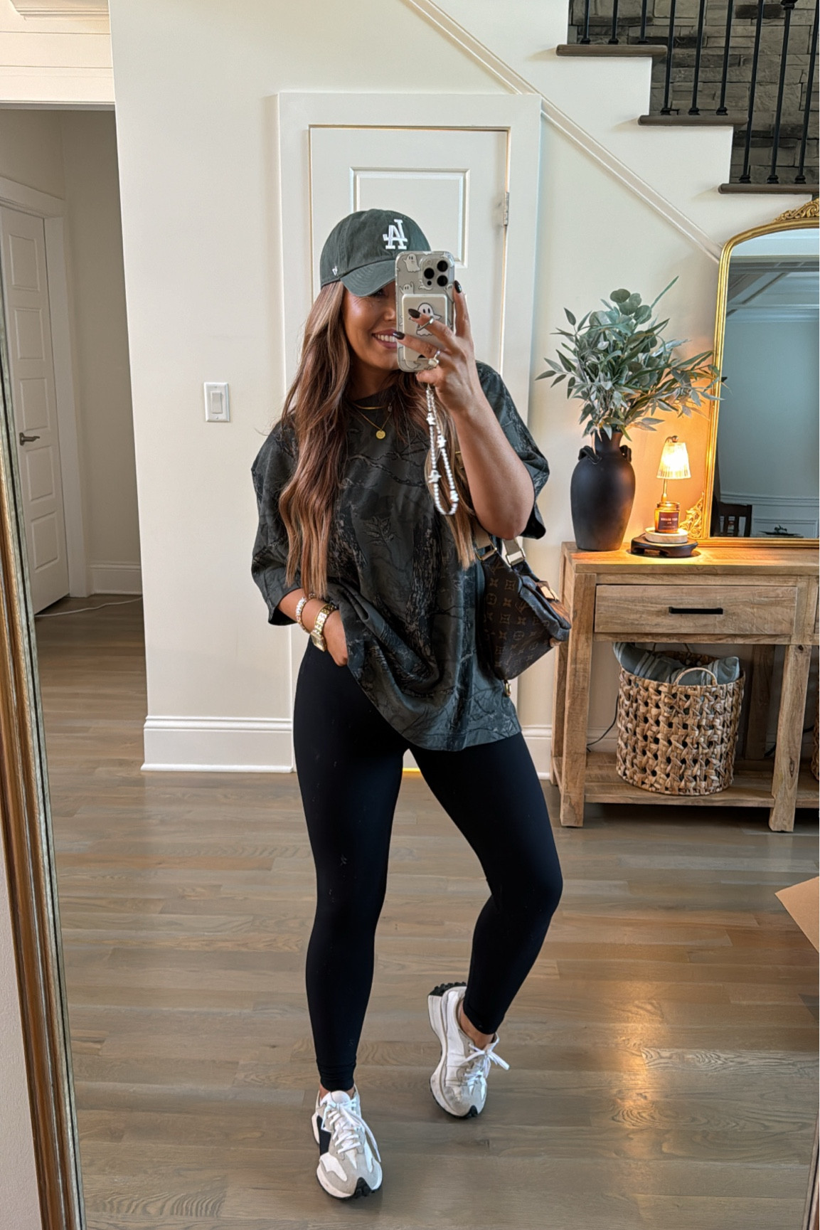 Shopping in the men’s department has been come my new favorite hobby! I’m rocking a size small in this camo T-shirt! And small leggings! 

#abercrombie #amazon

#LTKStyleTip #LTKFindsUnder50 #LTKFindsUnder100