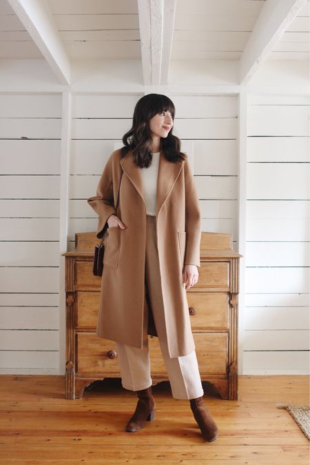 A winter look I love to recreate every year. 

Camel coat - The Curated - review on blog, linked to similar for less. 
Top - by Gillian Stevens
Pants - old Elizabeth Suzan - Similar linked
Suede Boots - old Aquatalia - Similar linked 
Bag - old APC - Similar Linked 



#LTKSeasonal