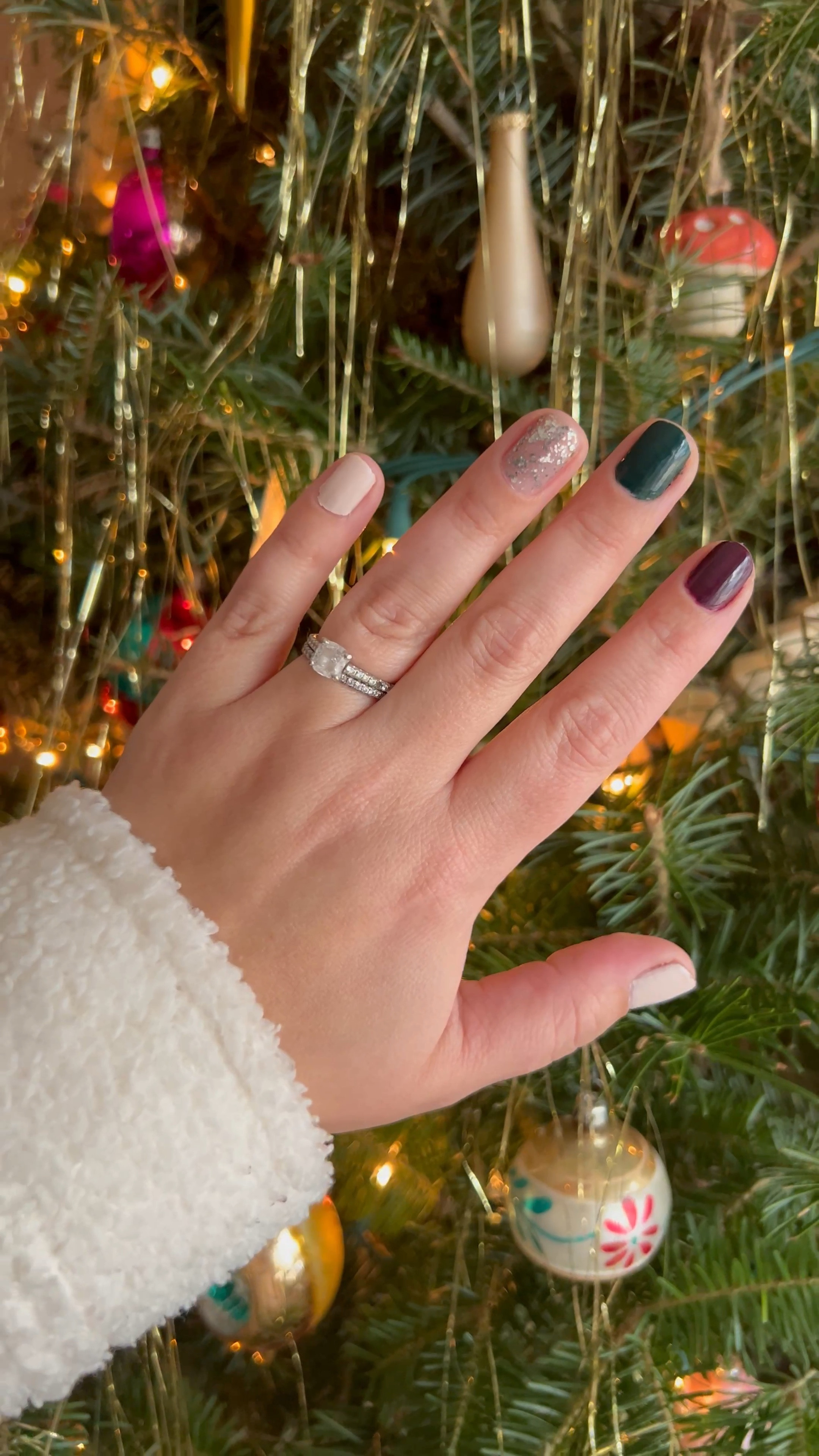 DIY Holiday Nails - found the perfect kit at Target for just under $14. 

#LTKstyletip #LTKHoliday #LTKSeasonal