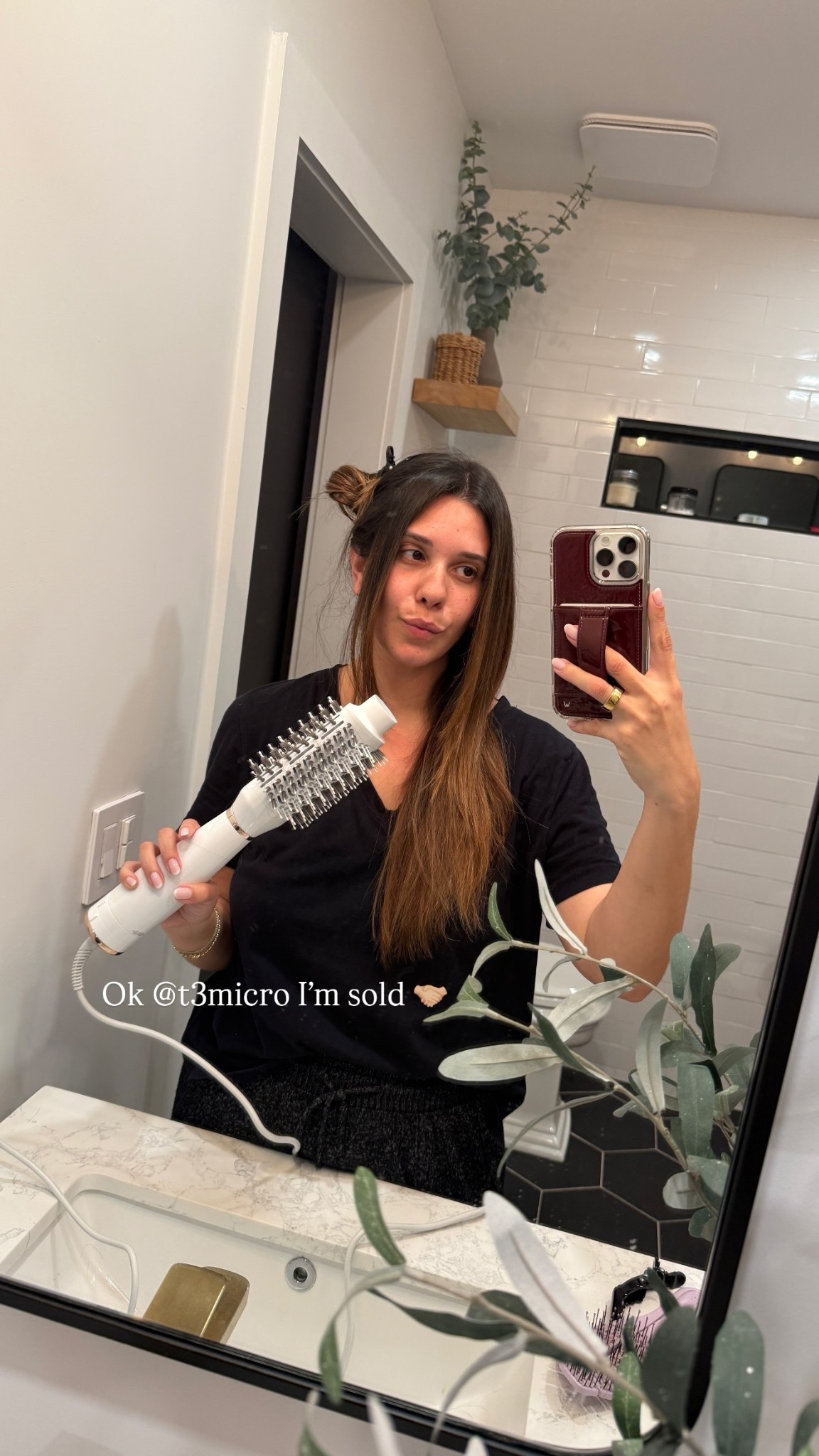 Ok @t3micro I’m sold 🤝🏼

Hair brush blow dryer


#LTKdayinmylife #LTKmomlife #LTKselfcare