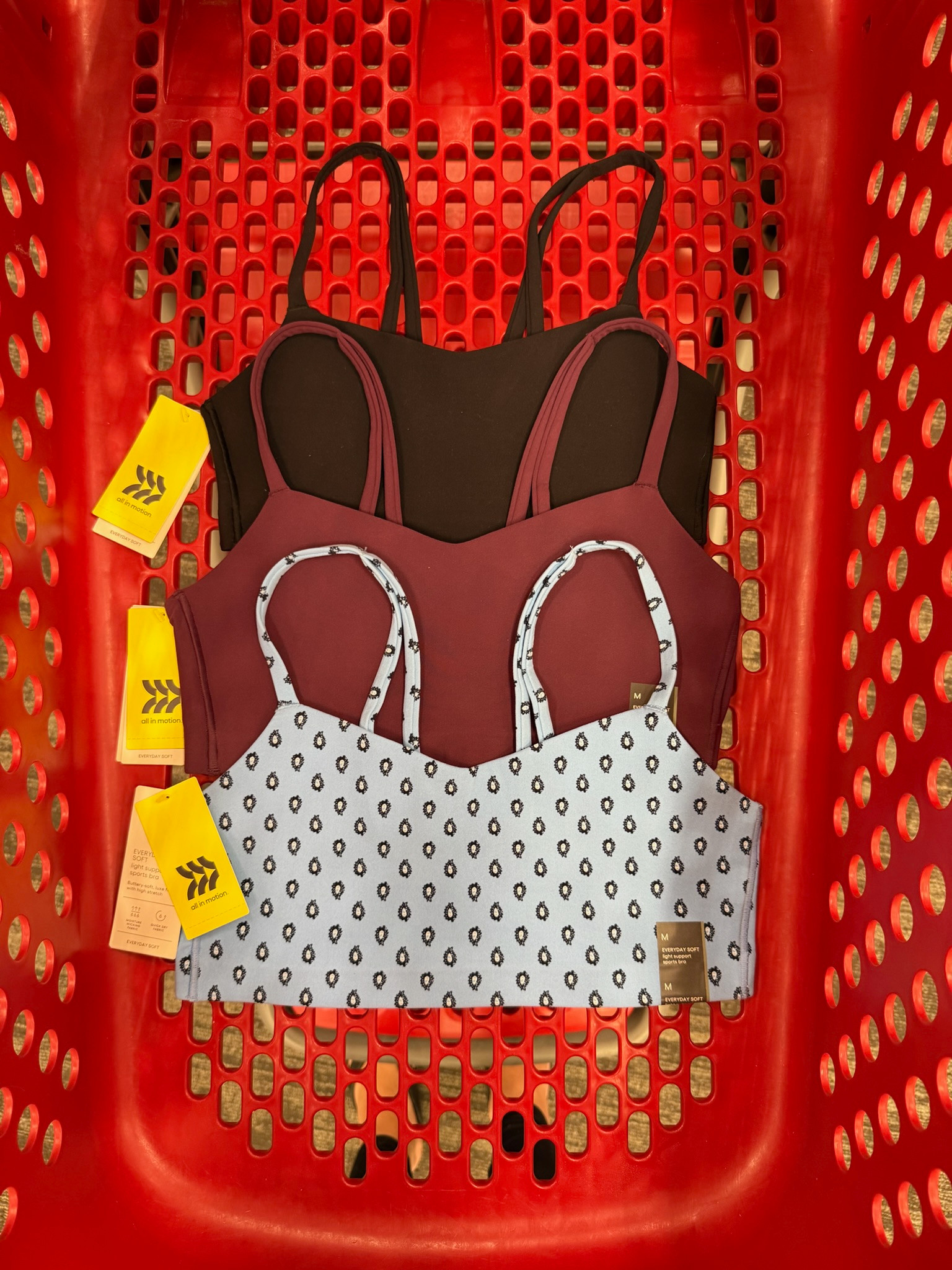 These all in motion sports bras are only $14 through Saturday! The print is so cute for summer workouts and matching activewear sets.
wedding guest dress summer, summer outfits over 40, summer dresses, country concert outfits, date night outfits, vacation outfits beach, work outfits, business casual workwear, teacher outfits, concert outfit ideas 

 #LTKootd #LTKfitnessgoals #LTKActive