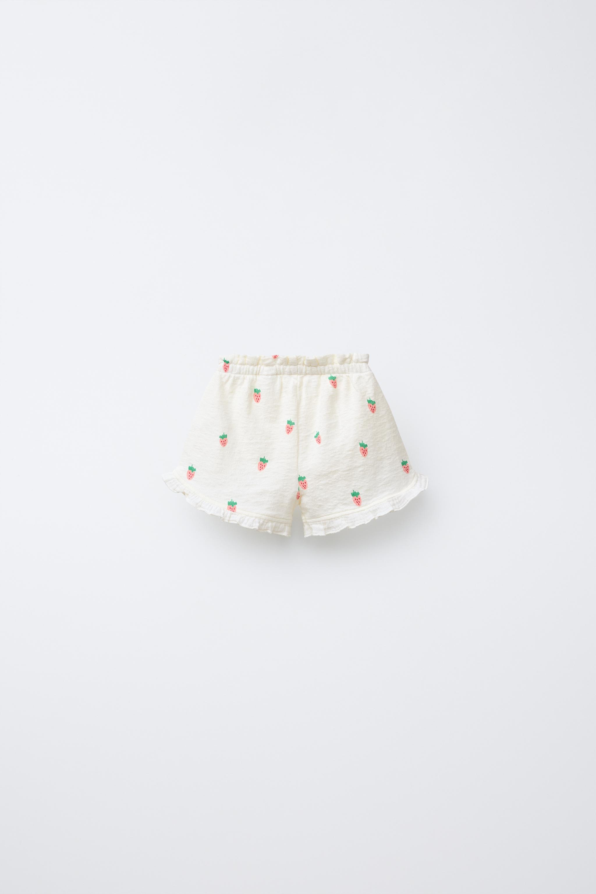 STRAWBERRY PRINT RUFFLE SHORTS | Zara US