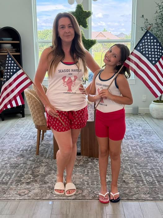 🇺🇸❤️ Matching family patriotic tanks at Target!

These are such a fun find for summer celebrations, family photos, fireworks, and backyard BBQs. I love when everyone coordinates without looking overly matching. 🙌

✨ Family matching styles
✨ Perfect for summer
✨ Great for holiday celebrations
✨ Cute and affordable

Grab them before the best sizes disappear! ❤️🤍💙

#LTKStyle #LTKFamily #TargetStyle #TargetFinds #PatrioticStyle #FourthOfJuly #FamilyMatching #SummerFashion 

 