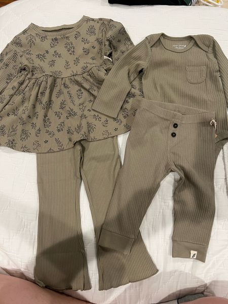 Baby toddler girl outfits for fall 

#LTKfamily #LTKbaby #LTKkids