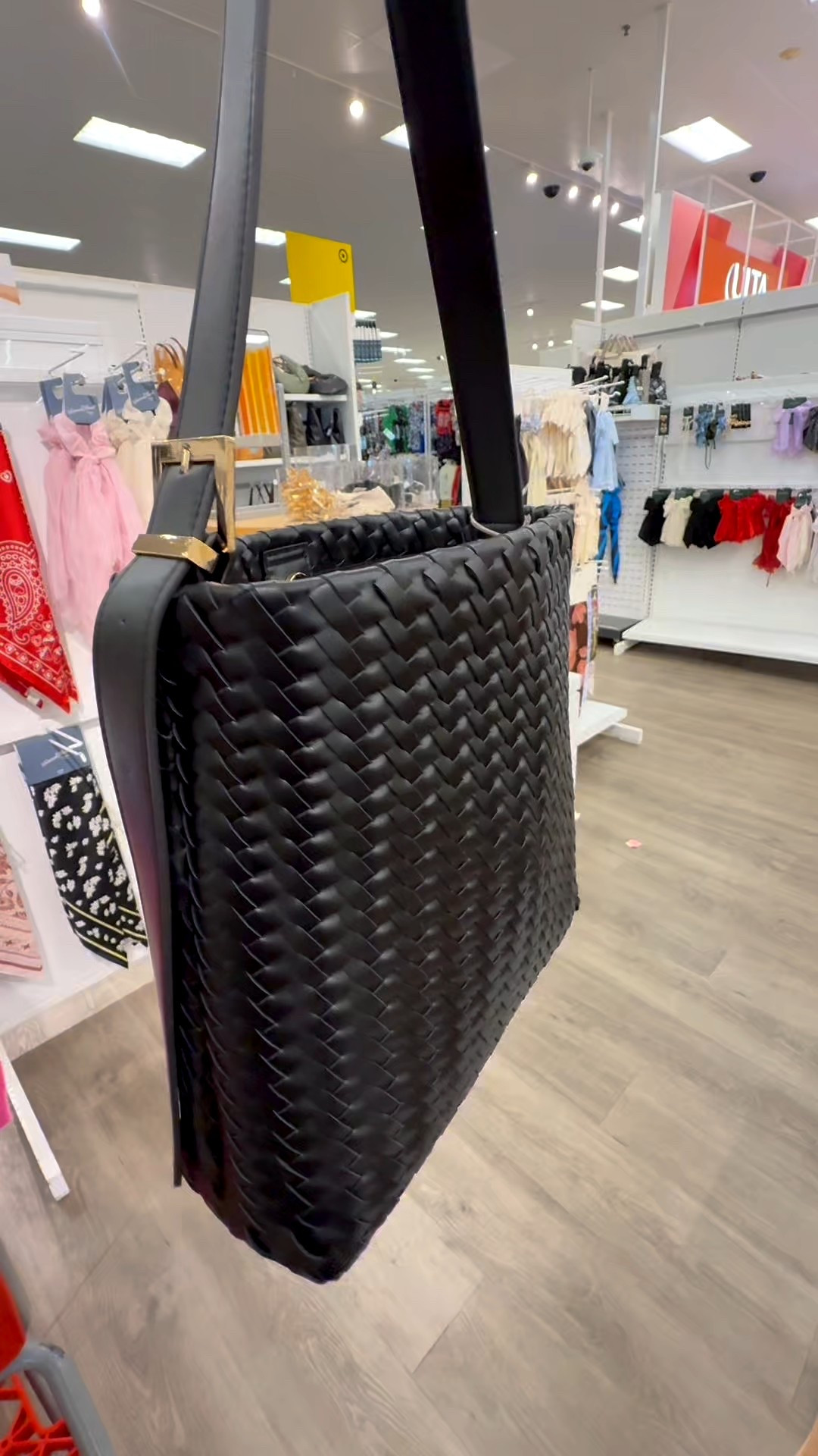 These bags are so good! Looking luxury without the price tag! Handbags purses accessories budget target find

#LTKdayinmylife #LTKootd