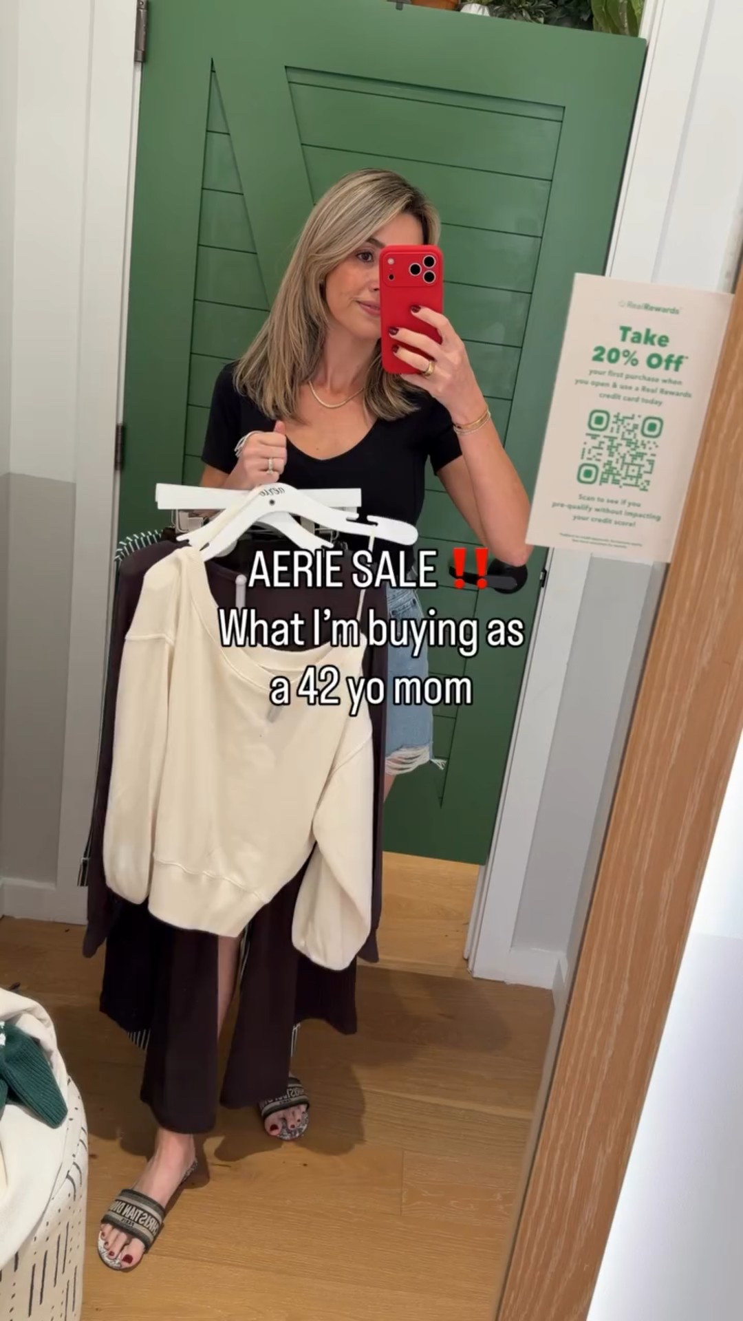 What I would wear from @aerie as a 42 year old mom of 2 under 5 ❤️ I love to be comfy and it’s all on sale. Comment AERIE and ill send you my finds. 

#styleover40 #fortyandfabulous #momstyle #aerie #comfystyle

#LTKSaleAlert #LTKootd #LTKgrwm