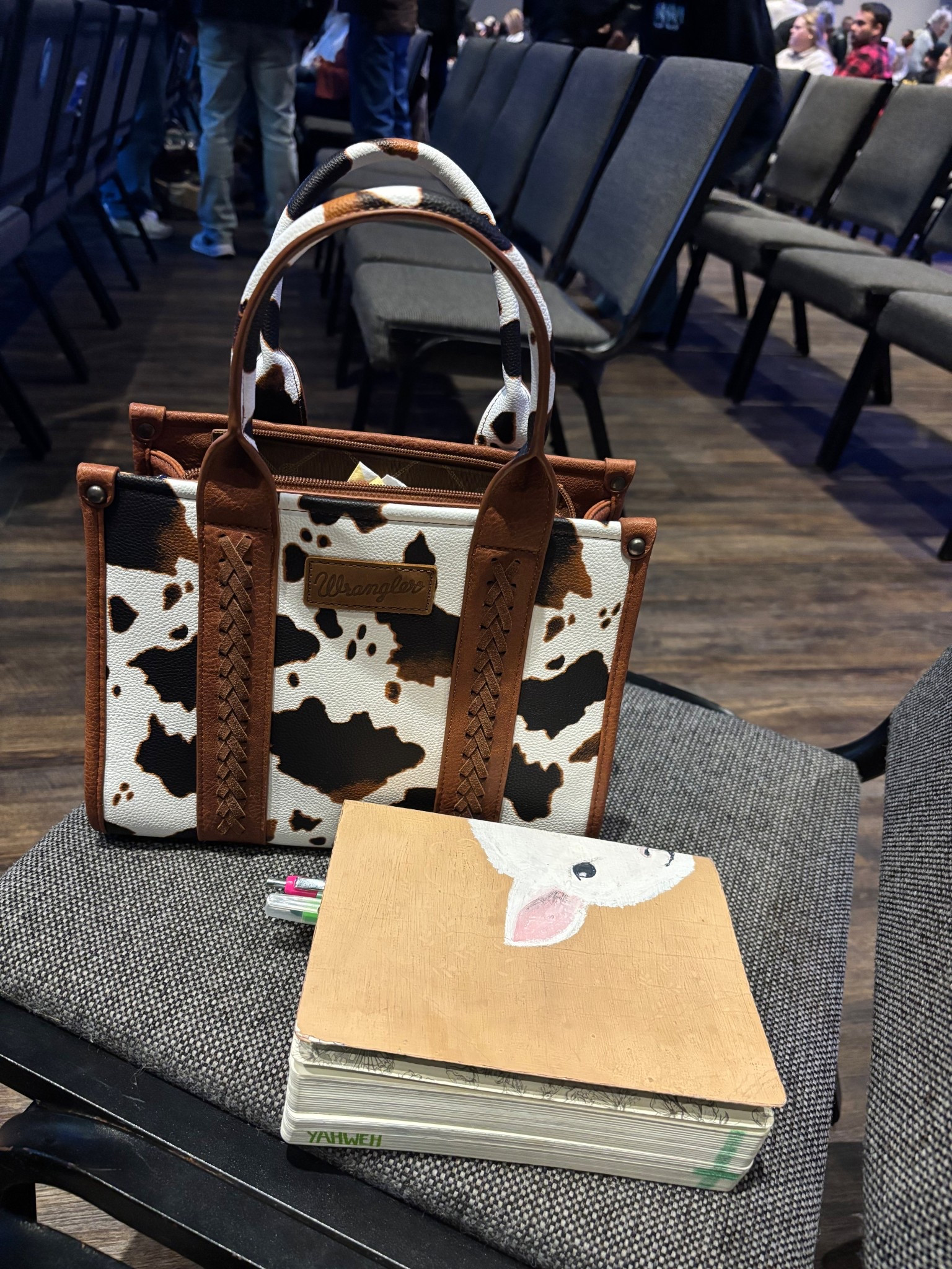 This bag! 🤎

#LTKdayinmylife #LTKSaleAlert #LTKootd