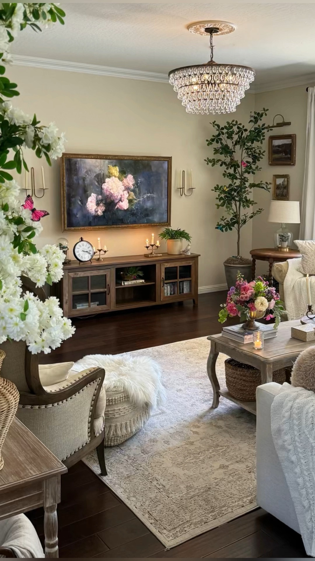 This tall, 7 ft Olive tree is such a great price at $80. I made it even taller with this incredibly reasonable faux cement planter for $20!

#amazonhome #amazonfinds #founditonamazon #walmarthome #fauxplants #fauxtree 

#LTKVideo #LTKhome