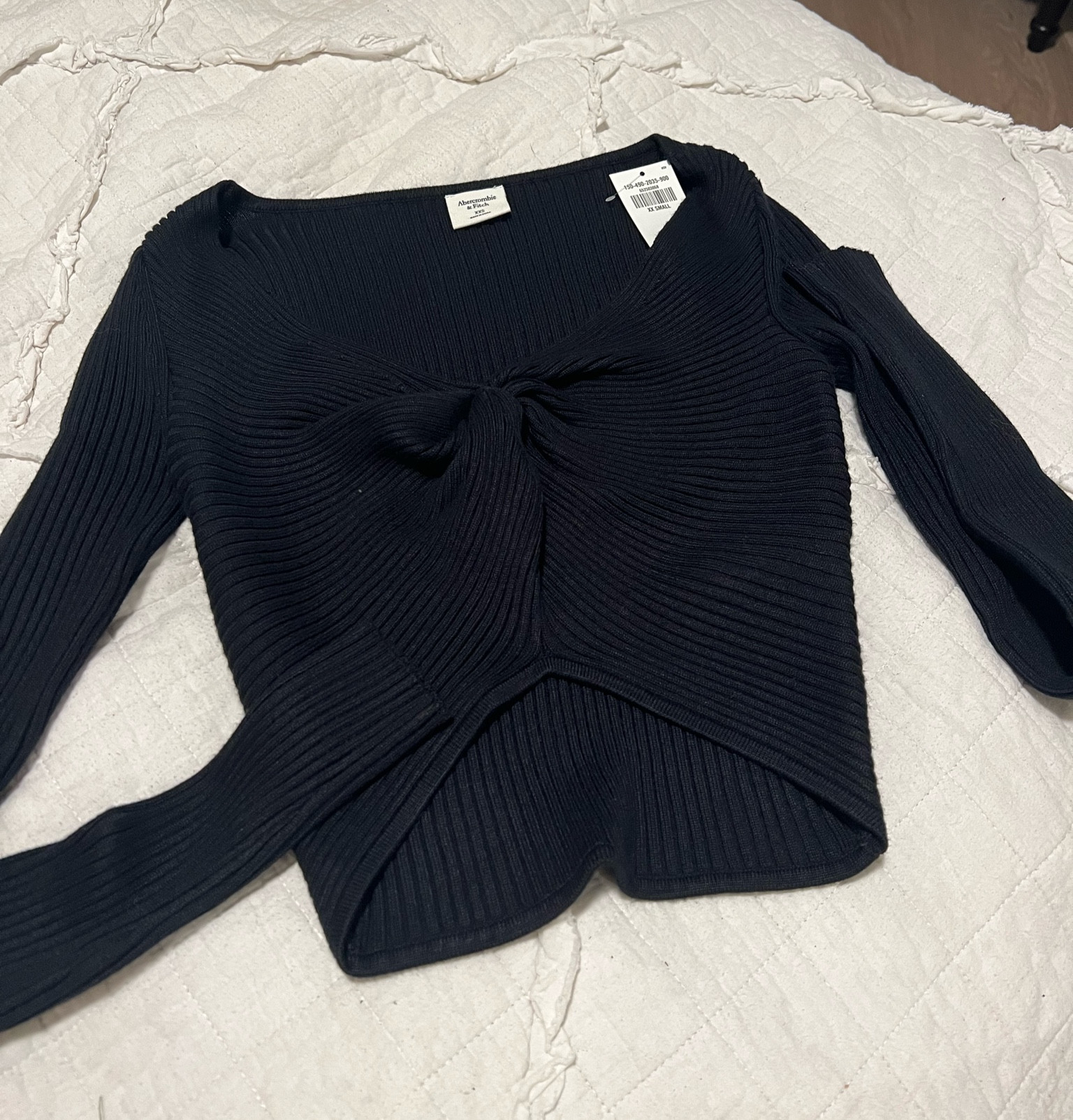 Cropped knot rubbed back sweater from Abercombie!