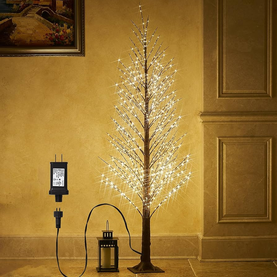 Fudios Lighted Alpine Tree Brown Willow 6FT 810 LED Fairy Lights,Artificial Winter Twig Trees Plu... | Amazon (US)