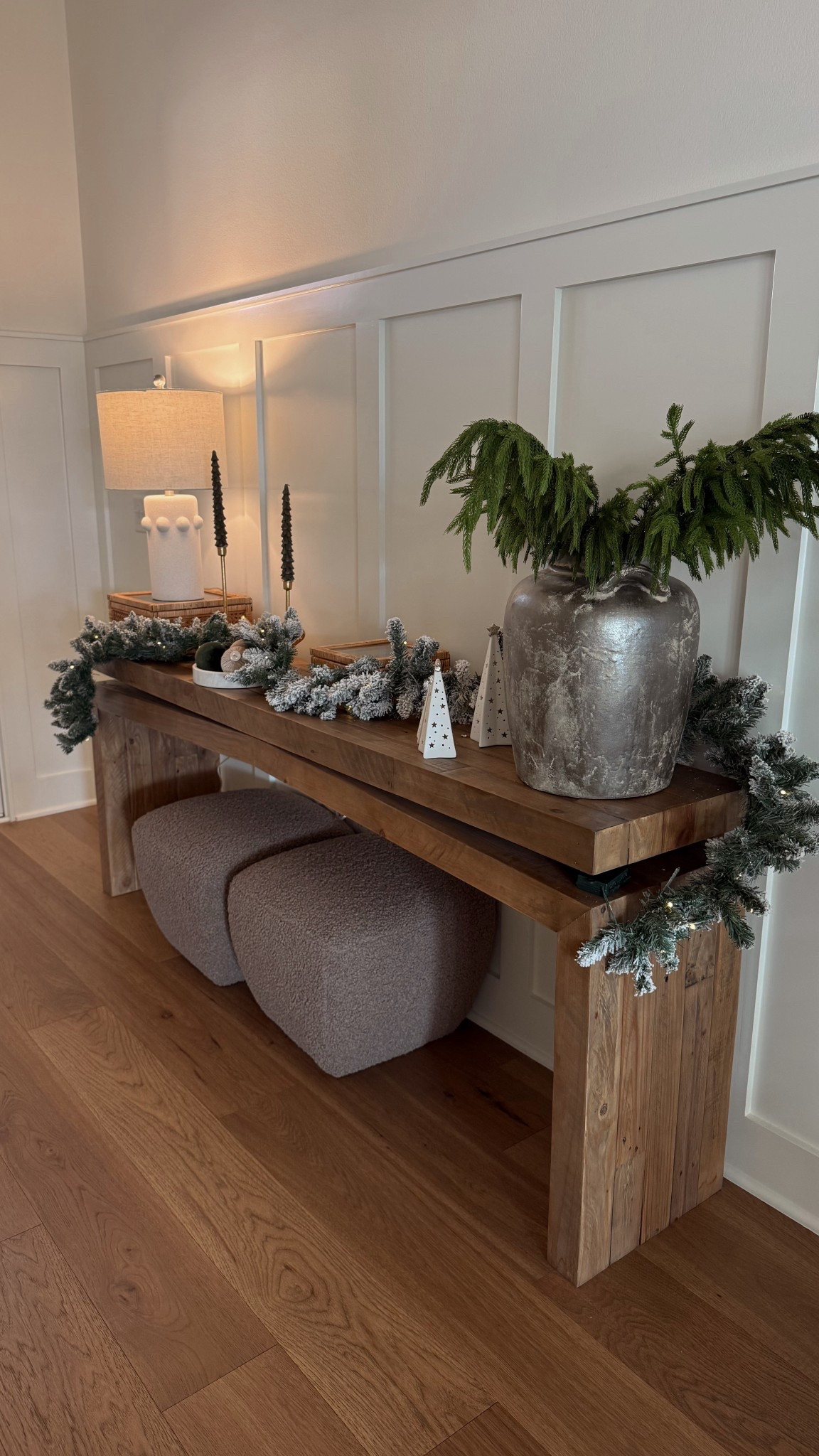 One of my most-loved and top-selling pieces from Wayfair 🤍

The Henn Console Table is included in Wayfair’s End of Year Clearance, making it such a great time to refresh your space for the new year. The sale includes up to 60% off, plus free & easy delivery on orders over $35. I also linked a few similar console table options that give the same look for less.

#ad #Wayfair #WayfairPartner @wayfair


#LTKSaleAlert #LTKHome