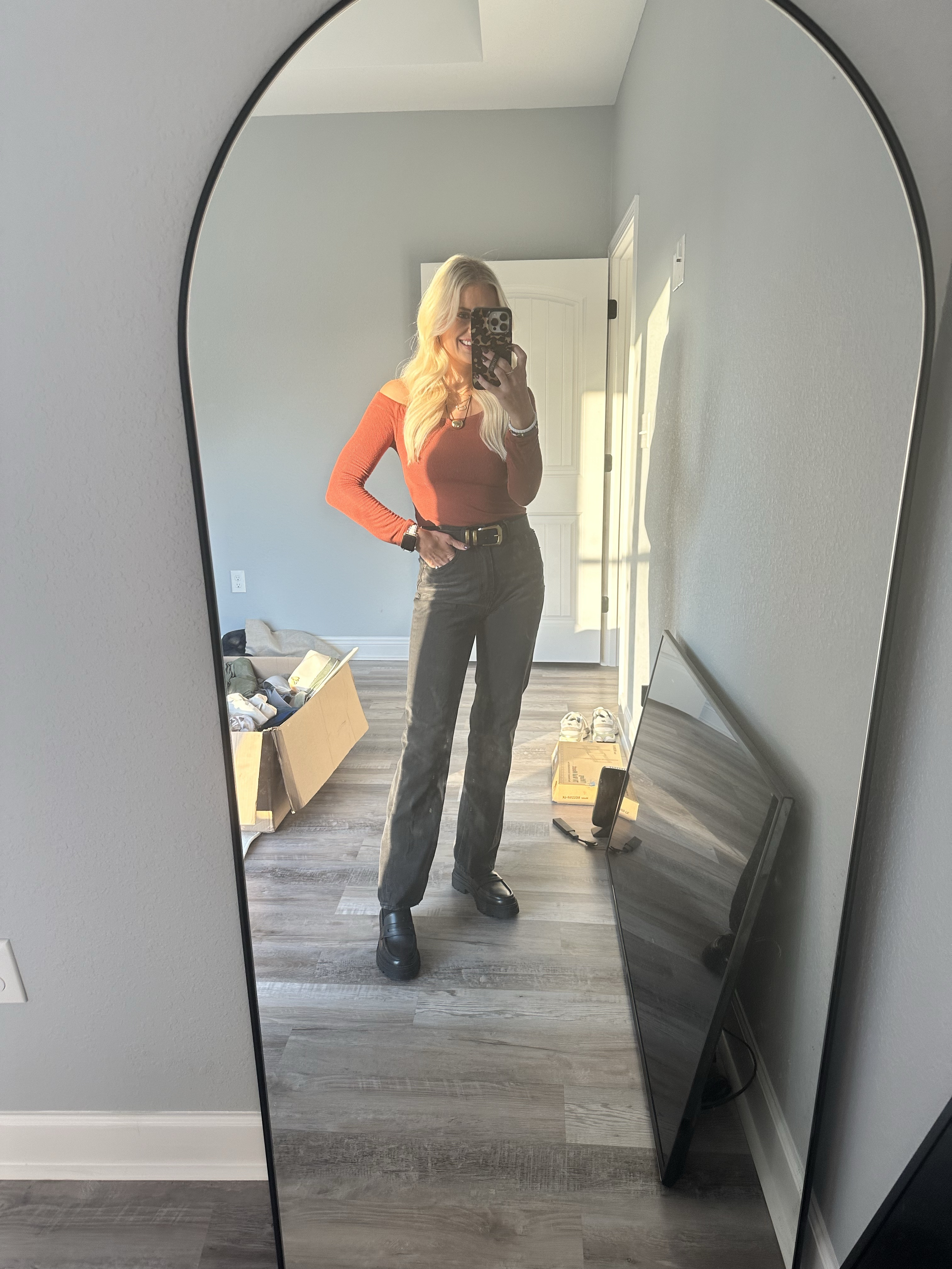 Small top, 25 jeans, shoes are tts

Fall outfit / Thanksgiving outfit / fall transition

#LTKFindsUnder50 #LTKWorkwear #LTKStyleTip