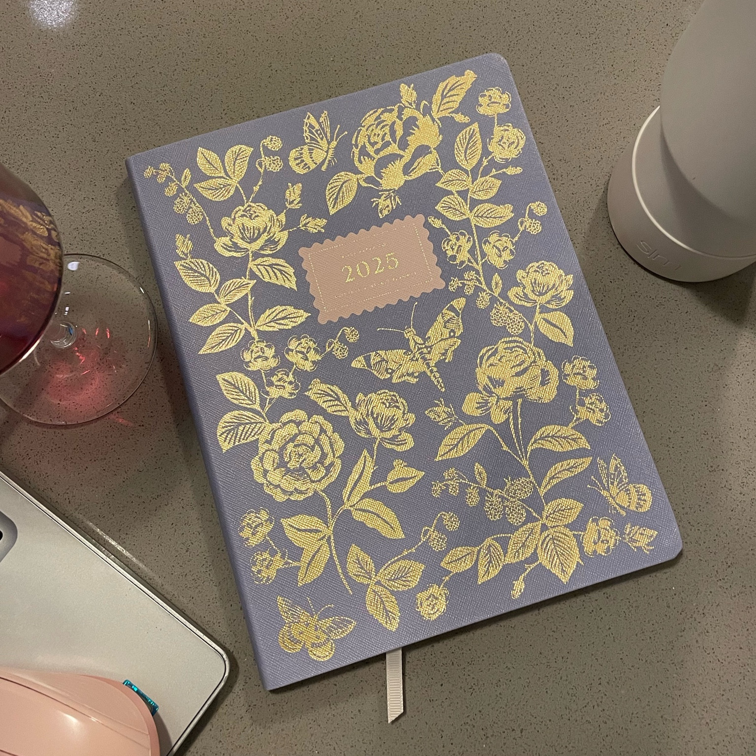 2025 Planner

#LTKGiftGuide #LTKSeasonal #LTKU