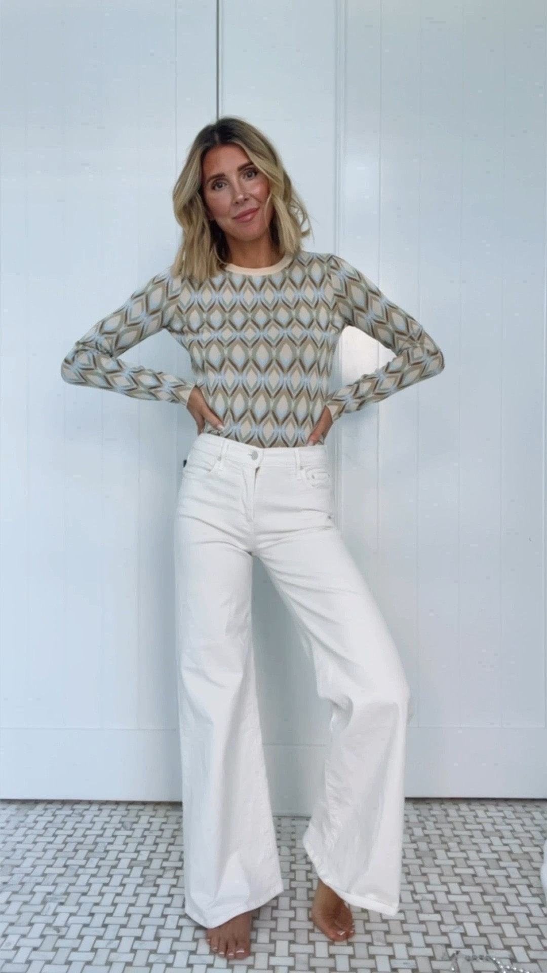 Styling these mother jeans for spring two different ways. Jeans fit tts 

#LTKStyleTip