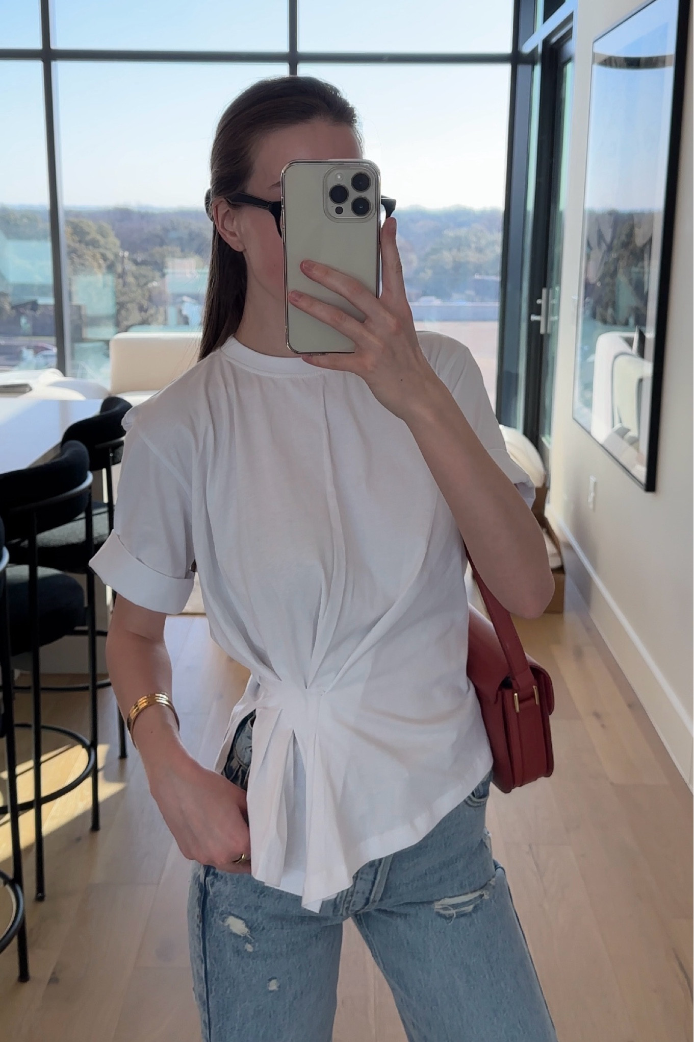 Nothing like a little spring refresh to prep for the upcoming season 🌷 #24SDAY is live for 24 hours only, which means 24% off all my favorite luxury brands on 24S!
–
#ad @24S #24S
#Liketkit
@Shop.LTK