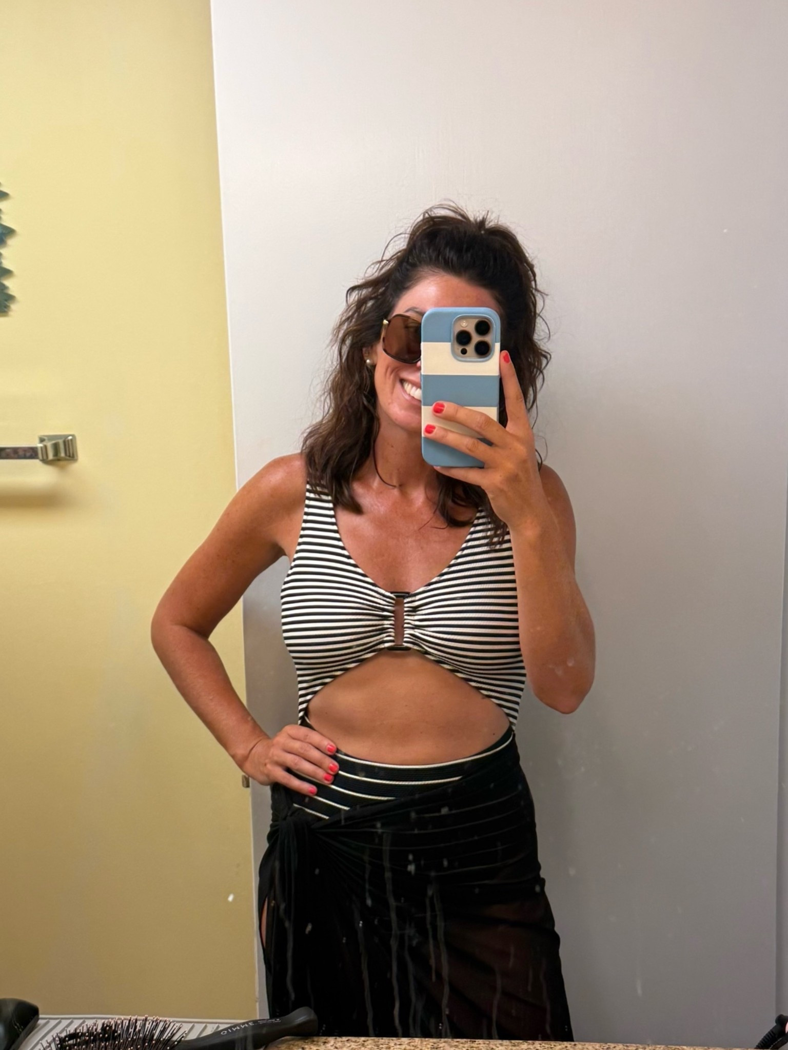 Old Navy swimsuit
In a medium

#LTKSwim #LTKSeasonal #LTKSaleAlert