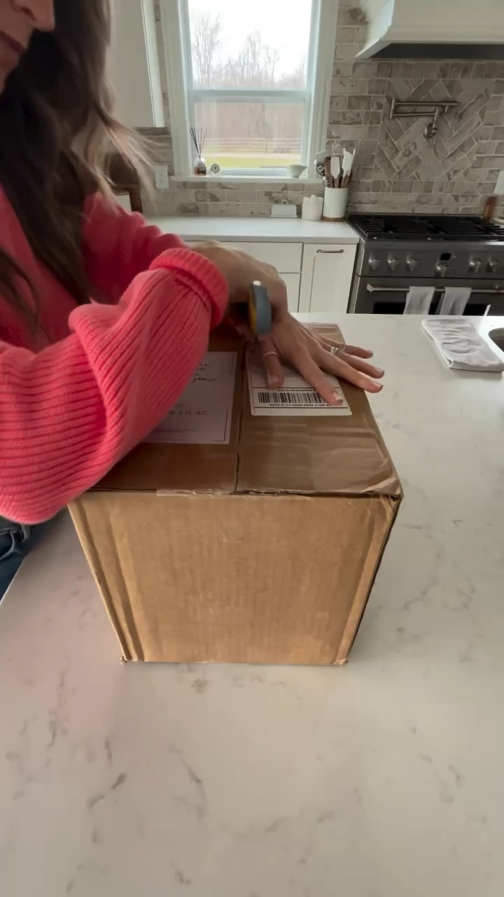 Life in Lilac has my ❤️. These new spring scents are beyond incredible! I don’t know how these scents are always so authentic! And an added bonus - the packaging/jars are always stunningly beautiful! Theee candles and diffusers make for perfect gifts (especially with Mother’s Day coming up)! 💗🫶💐

#LTKfindsunder50 #LTKSeasonal #LTKGiftGuide