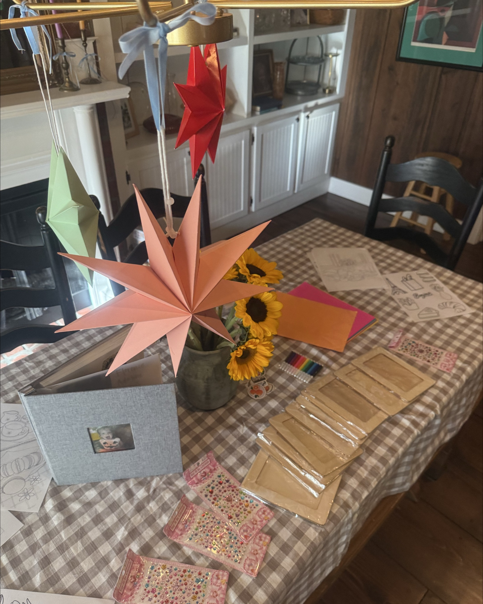 Kids craft frames project ages 3 and up 