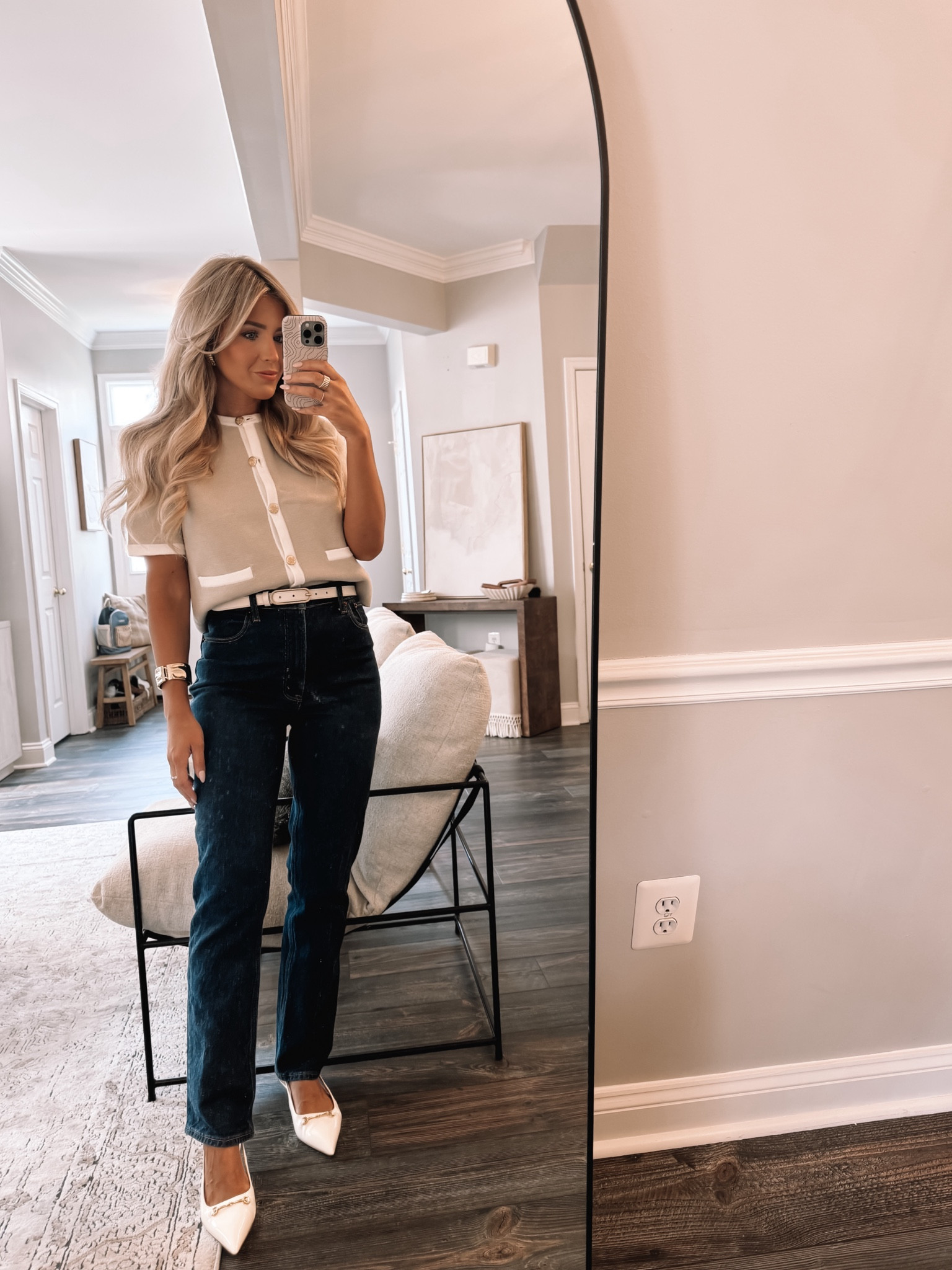 Abercrombie cardigan & jeans on sale. This cardigan is so beautiful! The quality is just incredible on. Wearing a size small. This pair of jeans is in curve love and I’m wearing size 26.

#LTKSeasonal #LTKxAF #LTKBacktoSchool