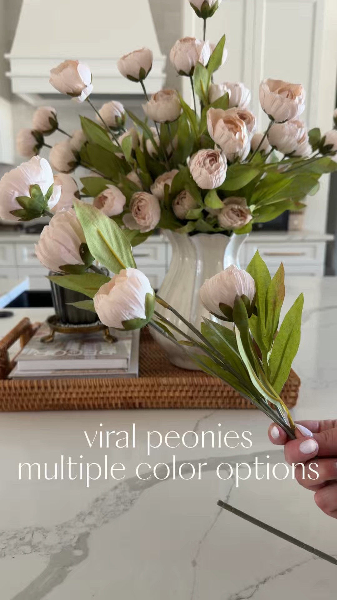 Kitchen Island styling

Kitchen styling, faux florals, kitchen, home decor, home Inspo, target home find, Amazon home find

#LTKSaleAlert #LTKHome