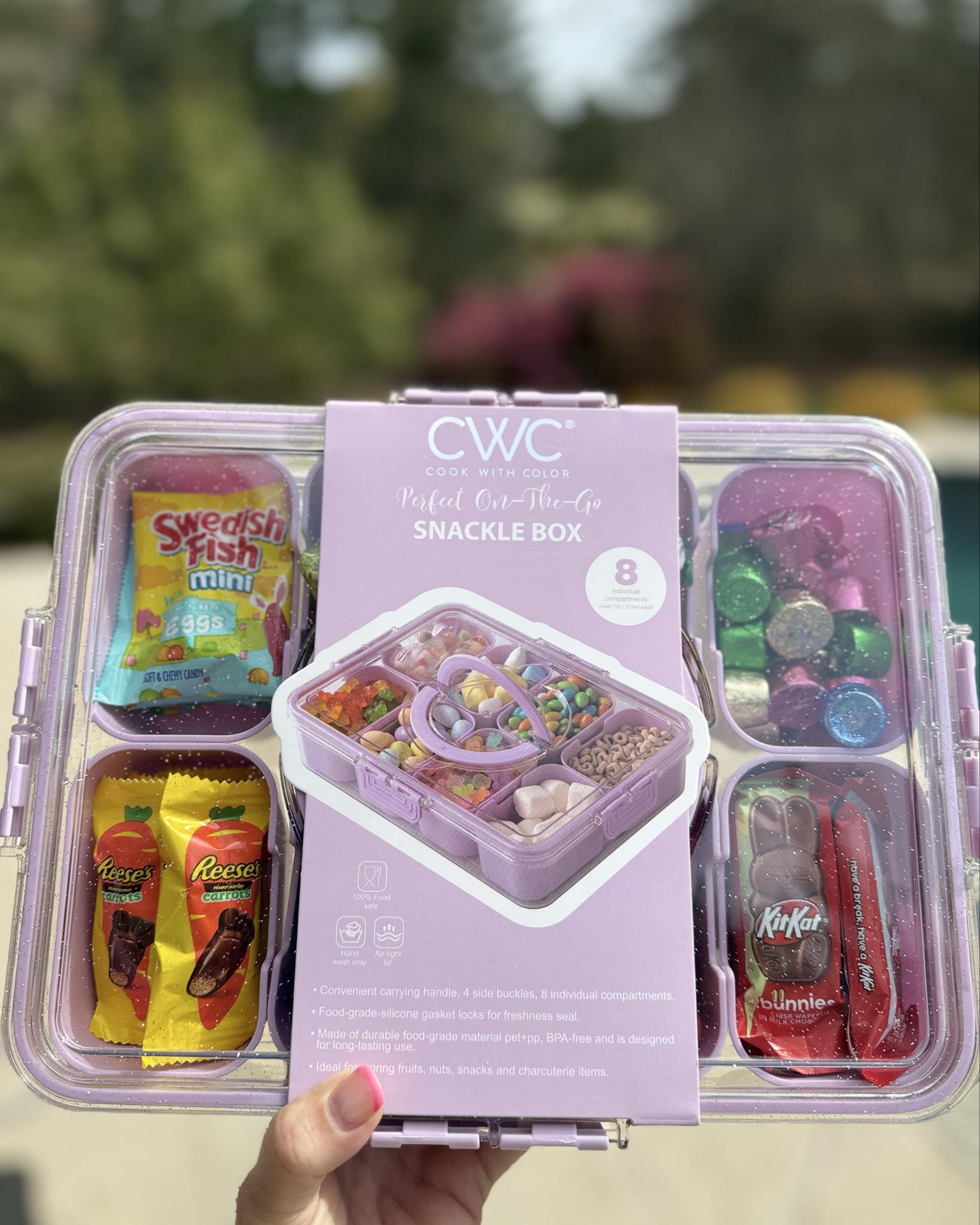 Love these Color Sparkle On the Go Snackle Box. ✨ The lid has sparkle and they are super cute! I made this one for an Easter gift! 🐇🐣

Fill it with their favorite snacks, candy, jewelry, toys, the sky is the limit!!!! 🍬

#LTKSeasonal #LTKKids #LTKFindsUnder50