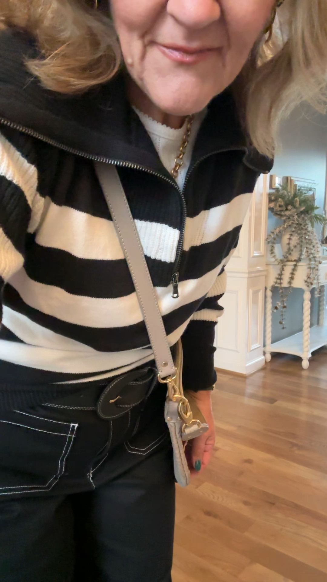 Loft accessories are a great value! 

Belt m/l
Shoes tts 
Pants 8 reg (def order smaller size)
Light sweater/tee size med 

Loft new arrivals black pants white top stitching 

#LTKOver40 #LTKFindsUnder50 #LTKWorkwear