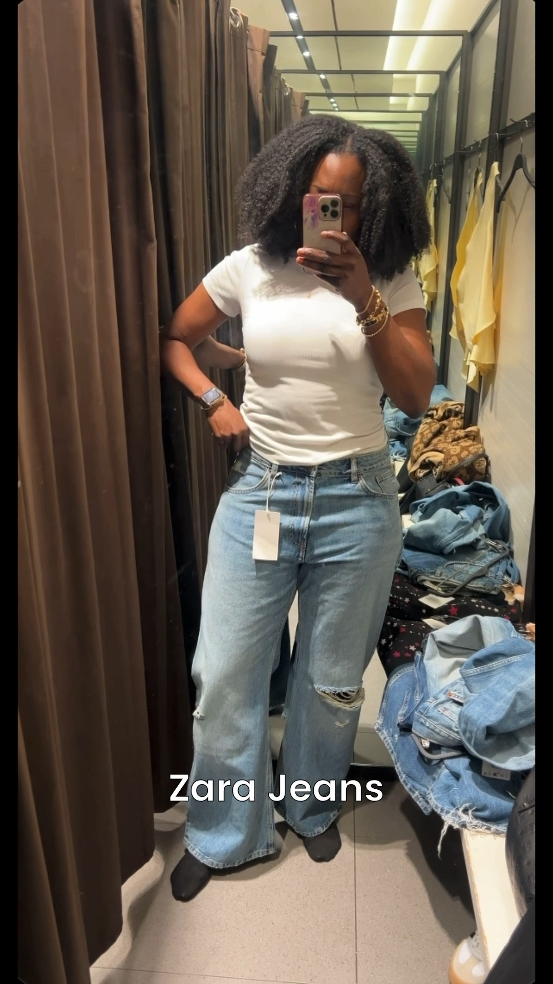 Zara Boyfriend Jeans are trending and they are so good for the season. #zara #zarajeans #boyfriendjeans

#LTKootd #LTKgrwm #LTKOver40