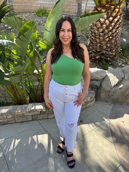 #walmartpartner I love this outfit! I always size up in jeans, so I'm currently wearing a size 16 in these. This top is very fitted, so I sized up as well. I'm wearing an XL, which is a 16/18 at @Walmart, and I'm usually a size 14. #walmartfashion @walmartfashion

#LTKSeasonal #LTKStyleTip #LTKFindsUnder50