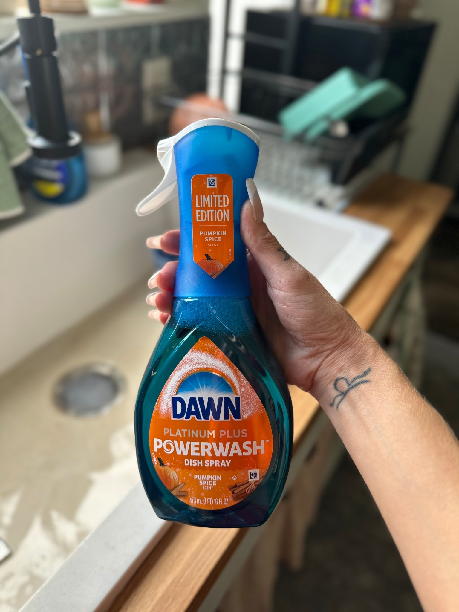 Where all my pumpkin 🎃 spice lovers at!?

#fallfinds
#pumpkinspice


#LTKFamily #LTKHome #LTKSaleAlert