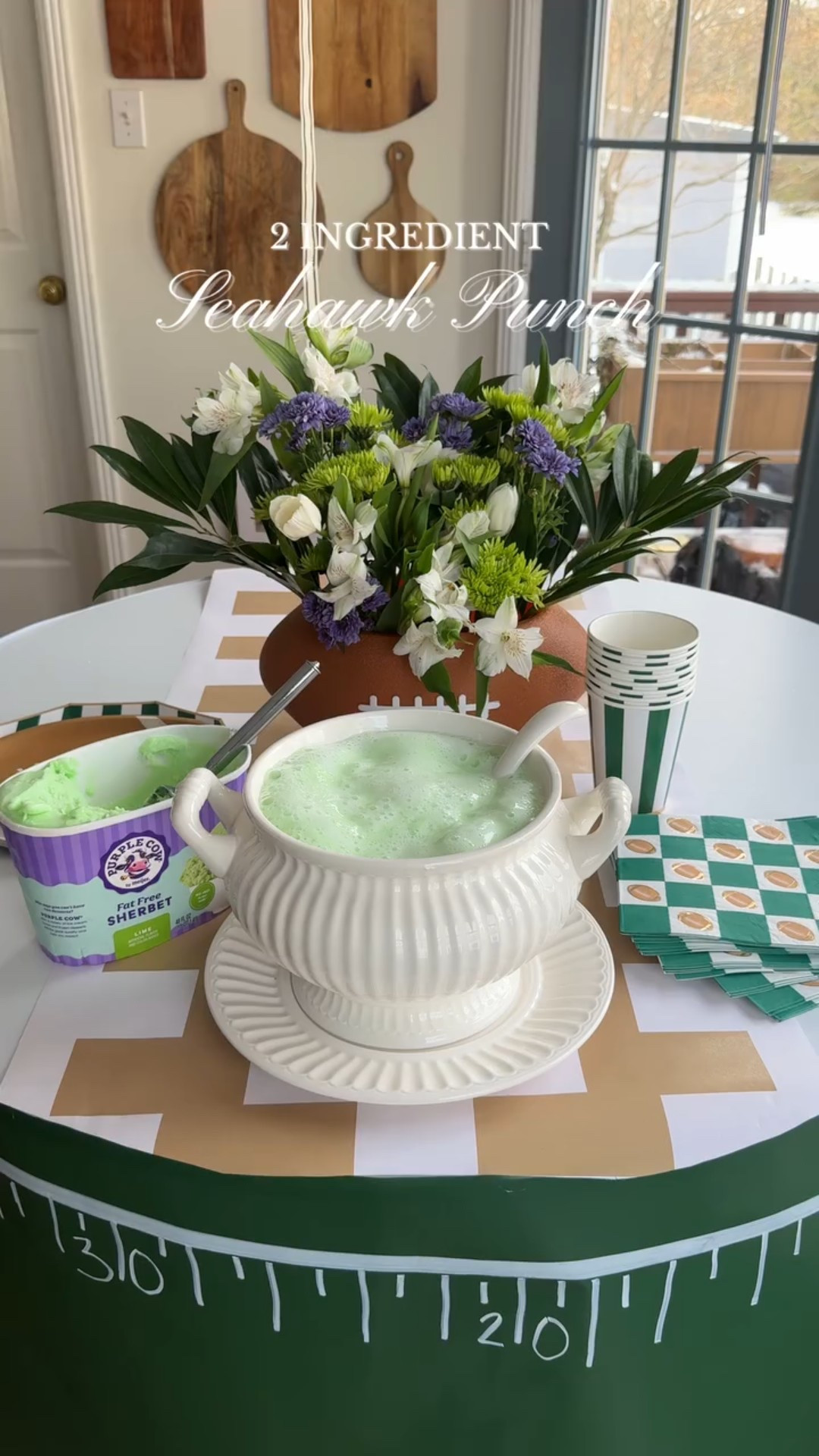 Super Bowl PUNCH💚

Comment SHOP & I’ll send you the links to the ingredients that you can pick up before game day! 

.
.
.
#superbowlhosting #superbowlpunch #superbowlrecipes