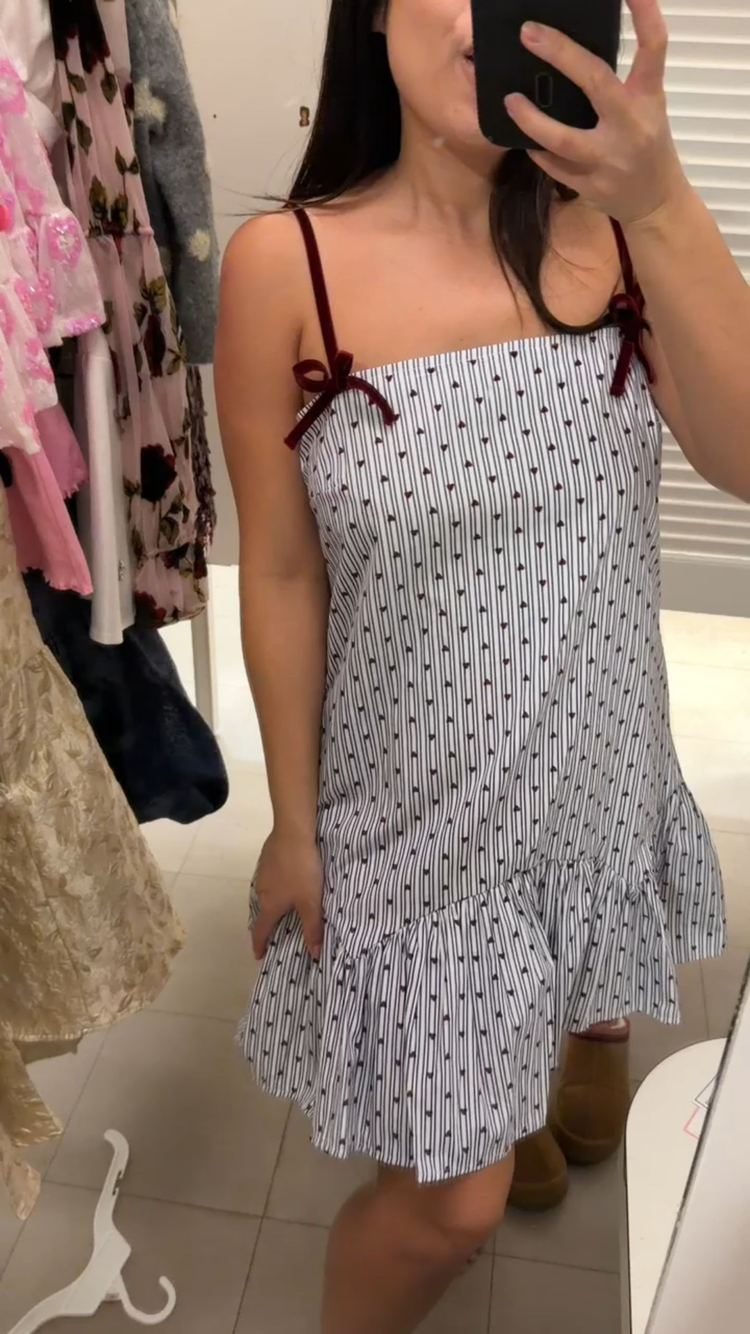 Macys heart dress // avec Les filles // Valentine’s Day dress // date night // wedding guest dress 