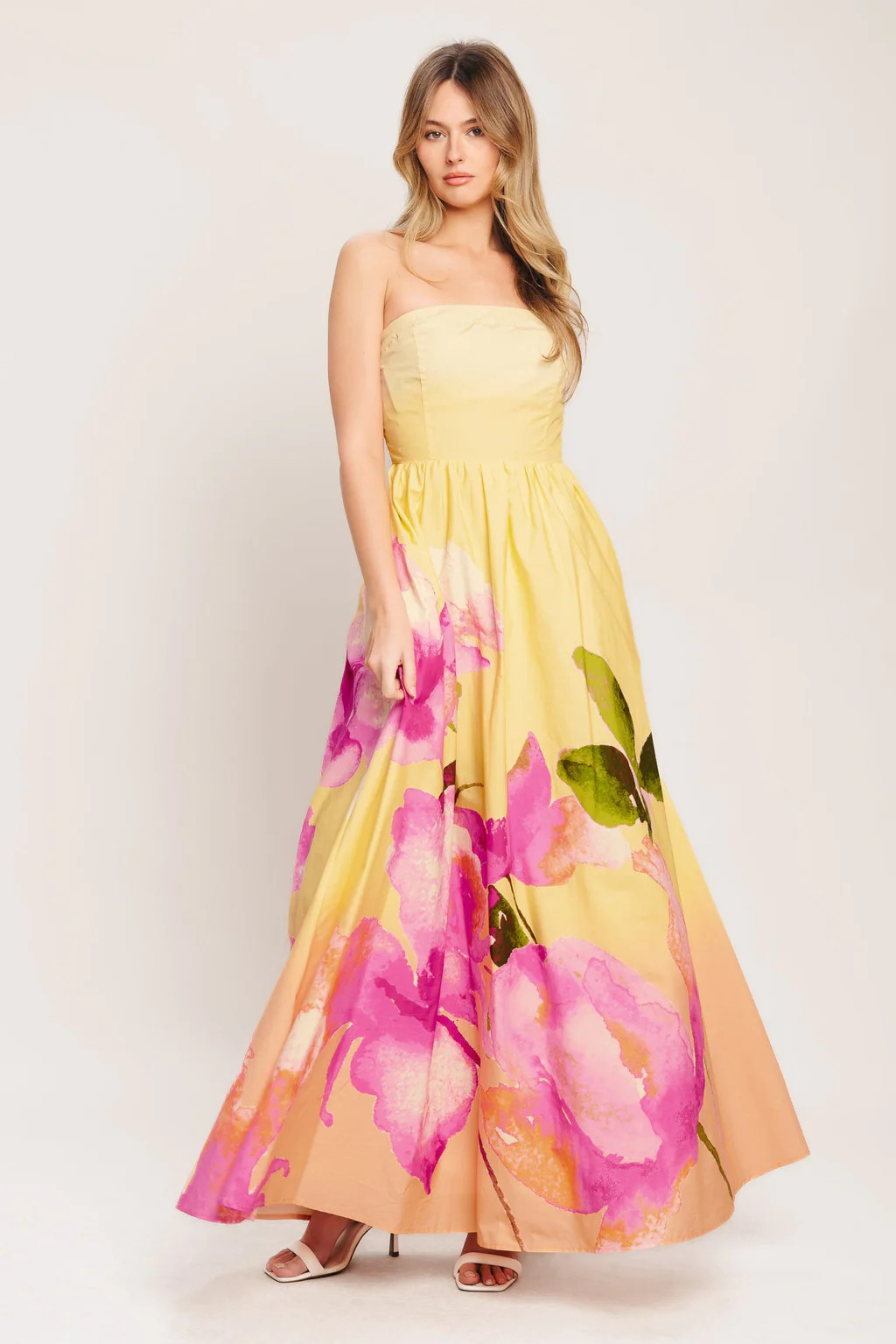 DREAMY OMBRE LIGHT YELLOW MAXI DRESS | Lady Black Tie