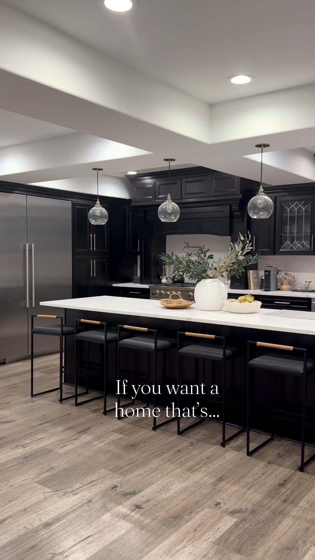 If you want a home that’s warm and inviting, bright and airy, neutral with pops of bold, and a mix of high low decor then welcome! 



#LTKHome #LTKSeasonal #LTKSaleAlert