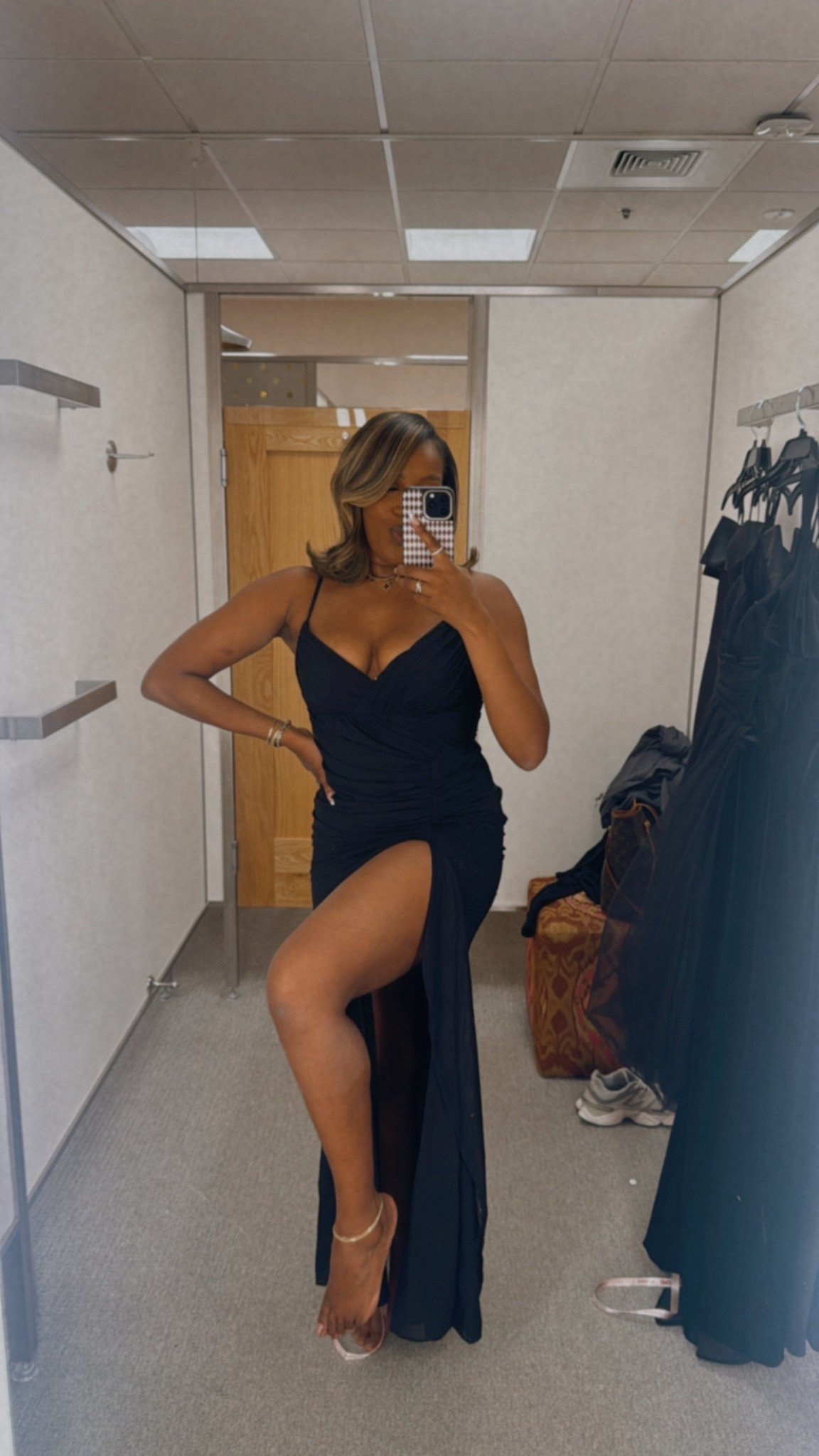 Tall Girl Friendly Wedding Guest Black Formal Dress! 



#LTKWedding #LTKTall #LTKootd