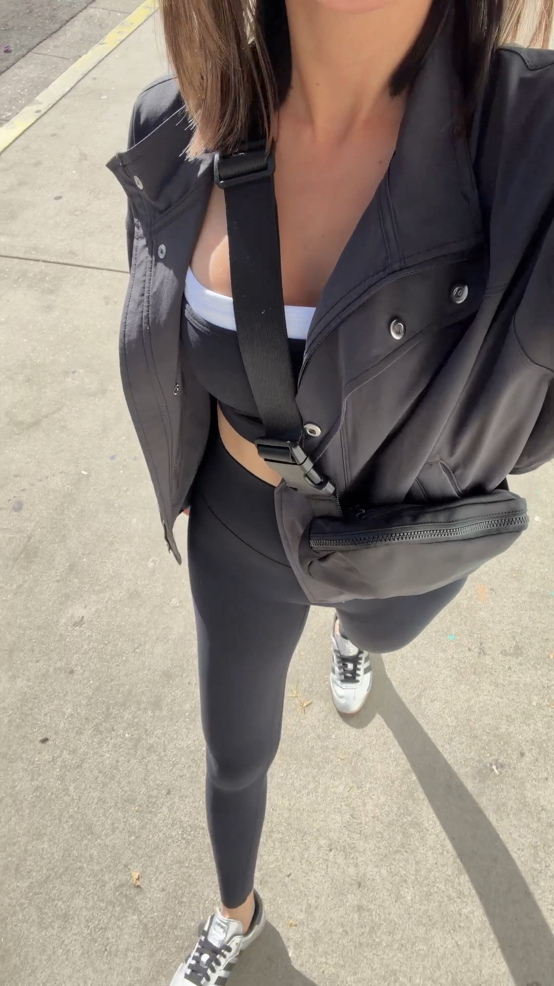 OOTD ⚡️ Going on a family walk with the dog and running errands.  This is my favorite workout set. It’s so soft. Comes in multiple colors. Styled with this lightweight jacket.

Workout set, bralette, legging, atheleisure wear, Abercombie, ootd, The Stylizt 




#LTKmorningroutine #LTKootd #LTKdayinmylife