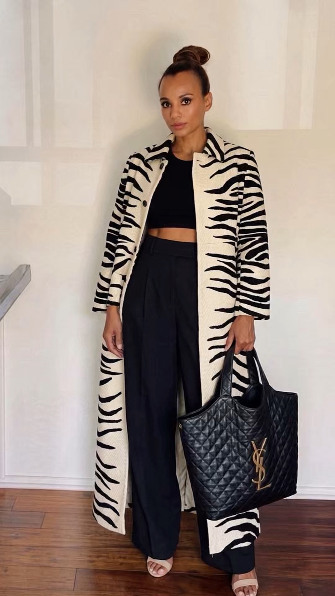 Statement jacket moment 🖤✨ This zebra print coat instantly elevates any outfit—throw it over a simple black set and you’re done. Chic, bold, and perfect for layering day to night. I love how it adds texture without trying too hard 🙌

#LTKStyle #LTKFinds #LTKSeasonal #StatementJacket #ZebraPrint #ChicStyle #FallLayering #NeutralStyle #ElevatedBasics #OOTD

#LTKootd #LTKgrwm #LTKOver40