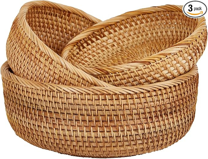 Amazon.com: Whalehub Natural Rattan Round Fruit Basket Bowls, Hand Woven Decor Serving Baskets, W... | Amazon (US)