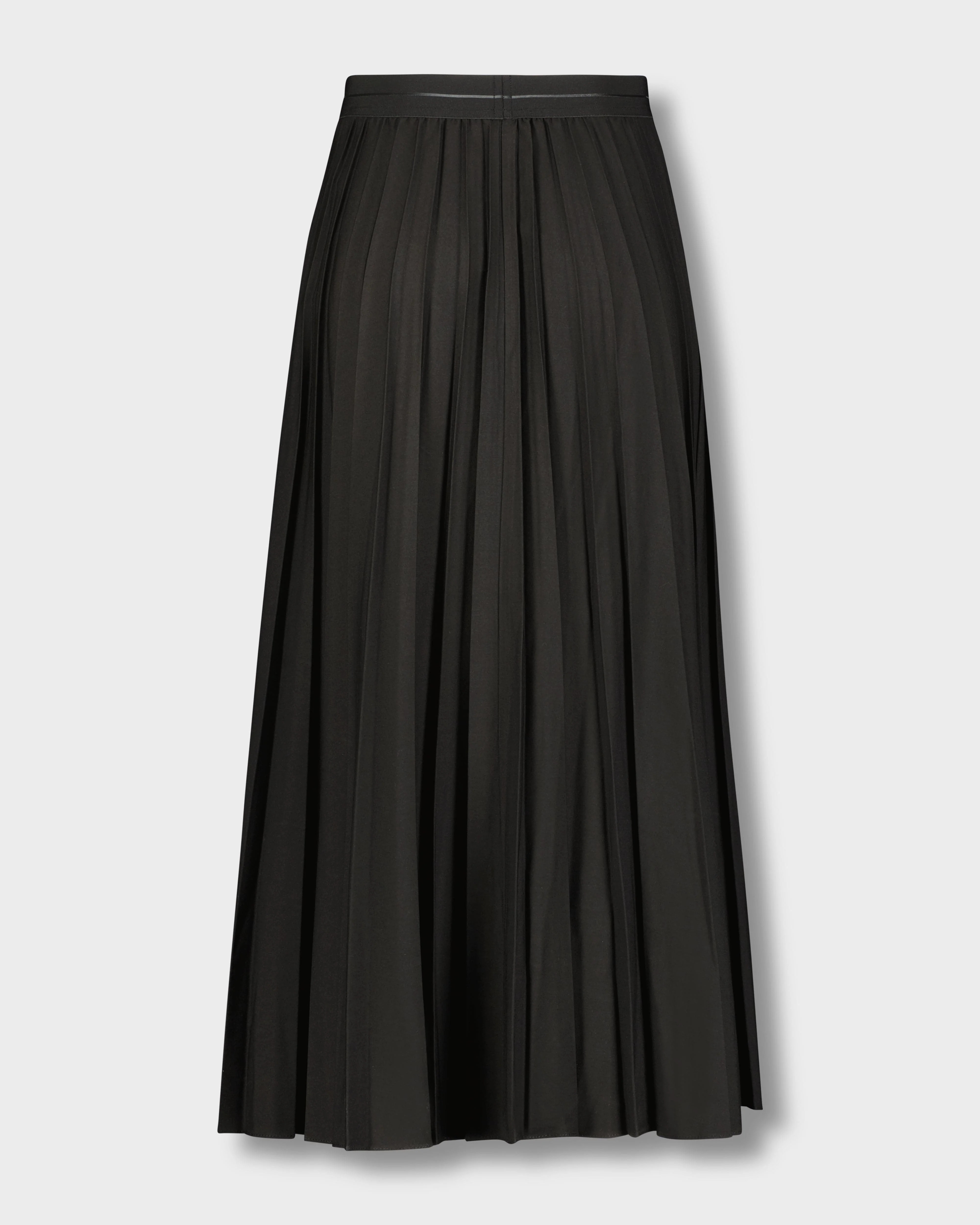 PLEATED SKIRT 35" - BLACK | Fame On central