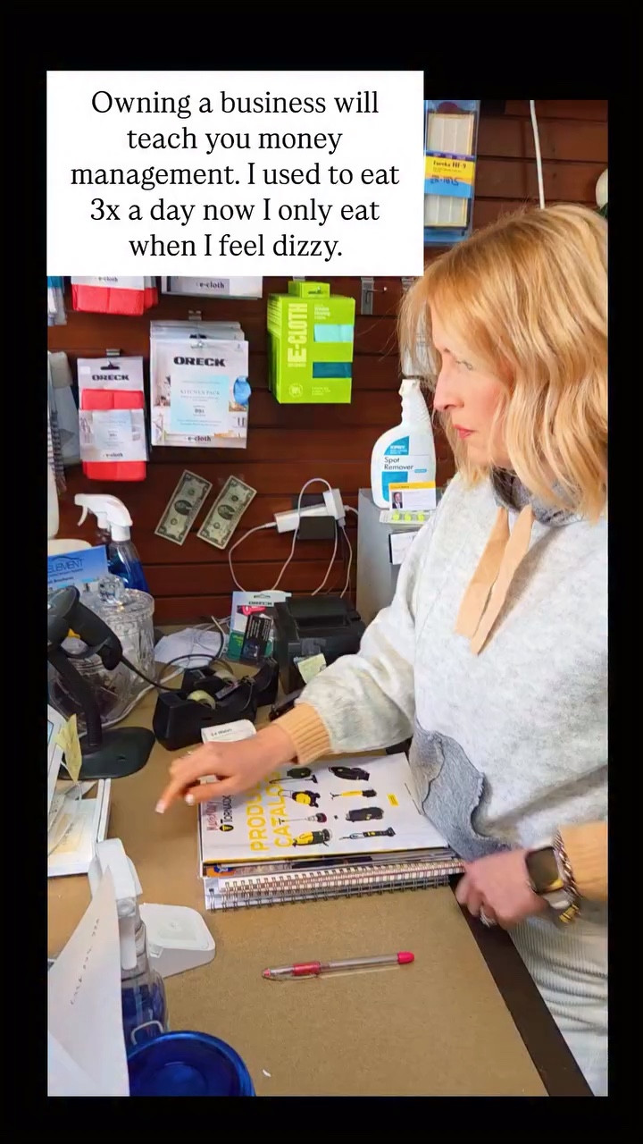 I know so many can relate
Know your business
Have good hair and  be funny on social 🥴😵‍💫😵 #smallbusiness

#LTKvlog #LTKstorytime #LTKOver40