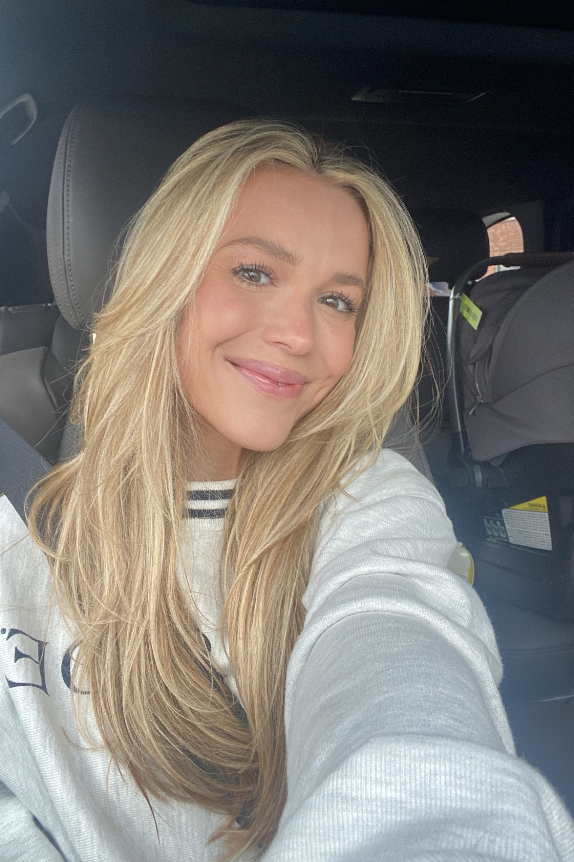 everyday makeup 🫶🏼 + the shark flex style has changed my life 

#LTKMostLoved #LTKbeauty